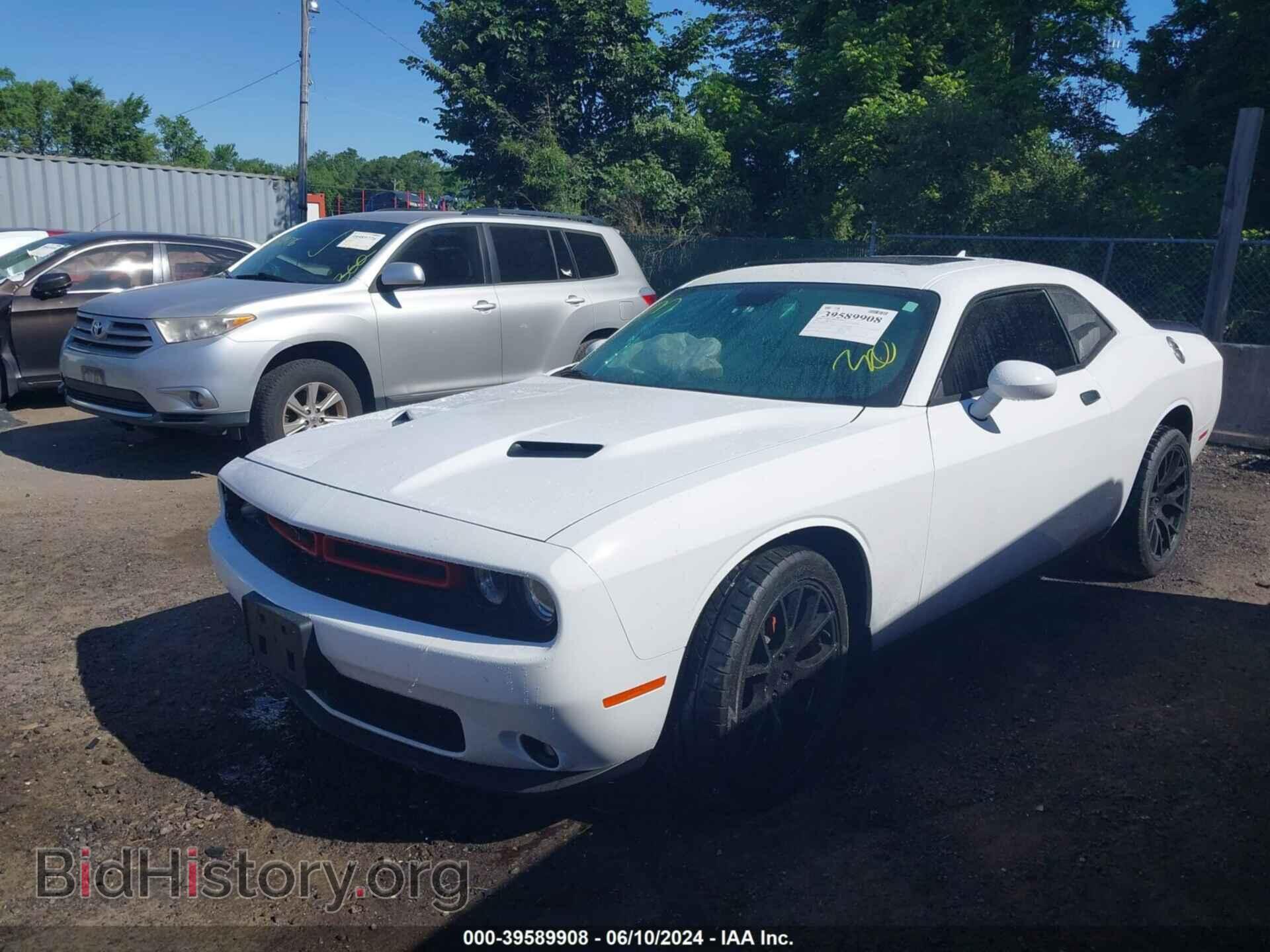 2019 DODGE CHALLENGER - VIN: 2C3CDZAG2KH751847 - Фото 2