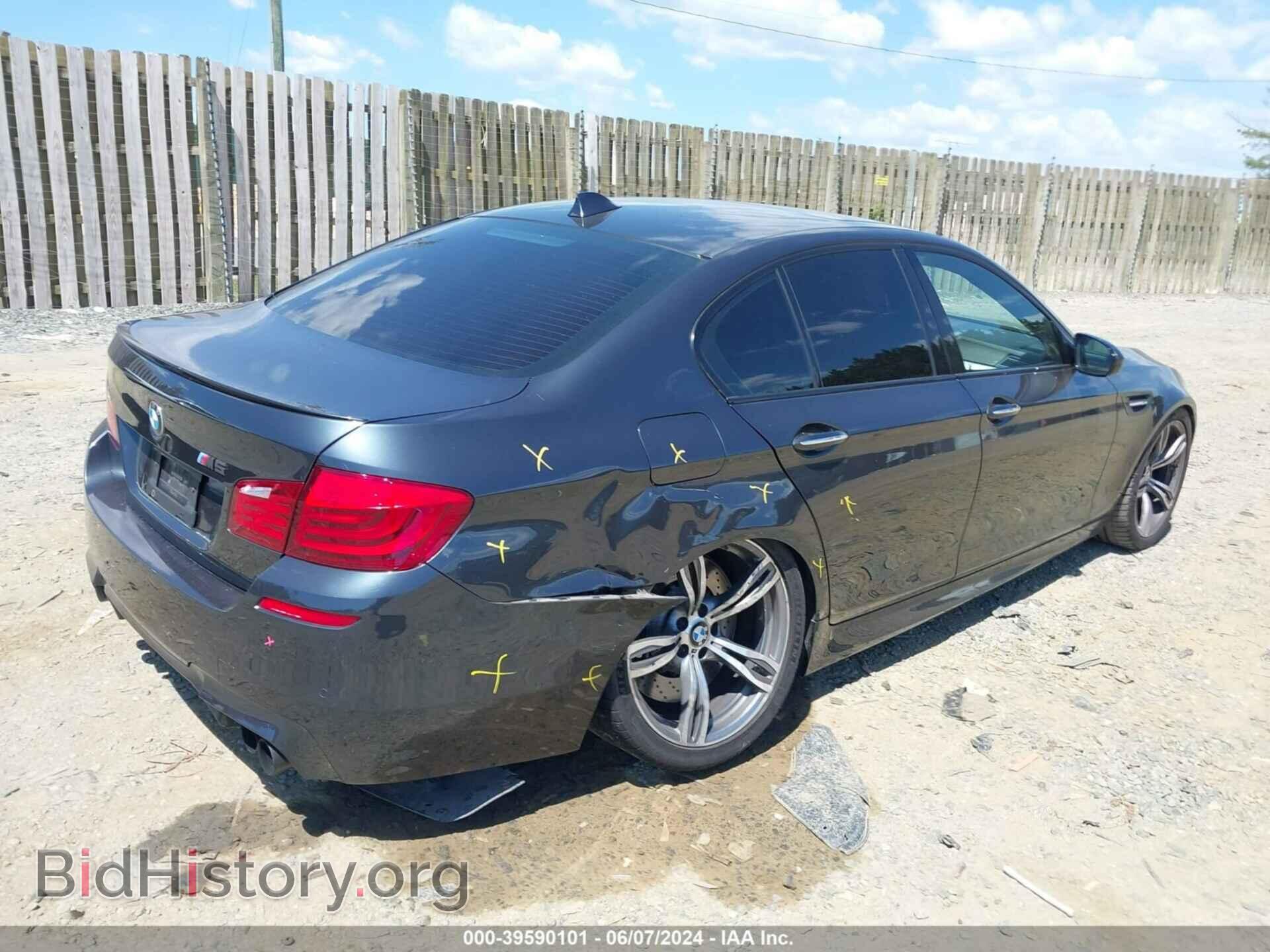 2013 BMW M5 - VIN: WBSFV9C52DC773881 - Фото 4