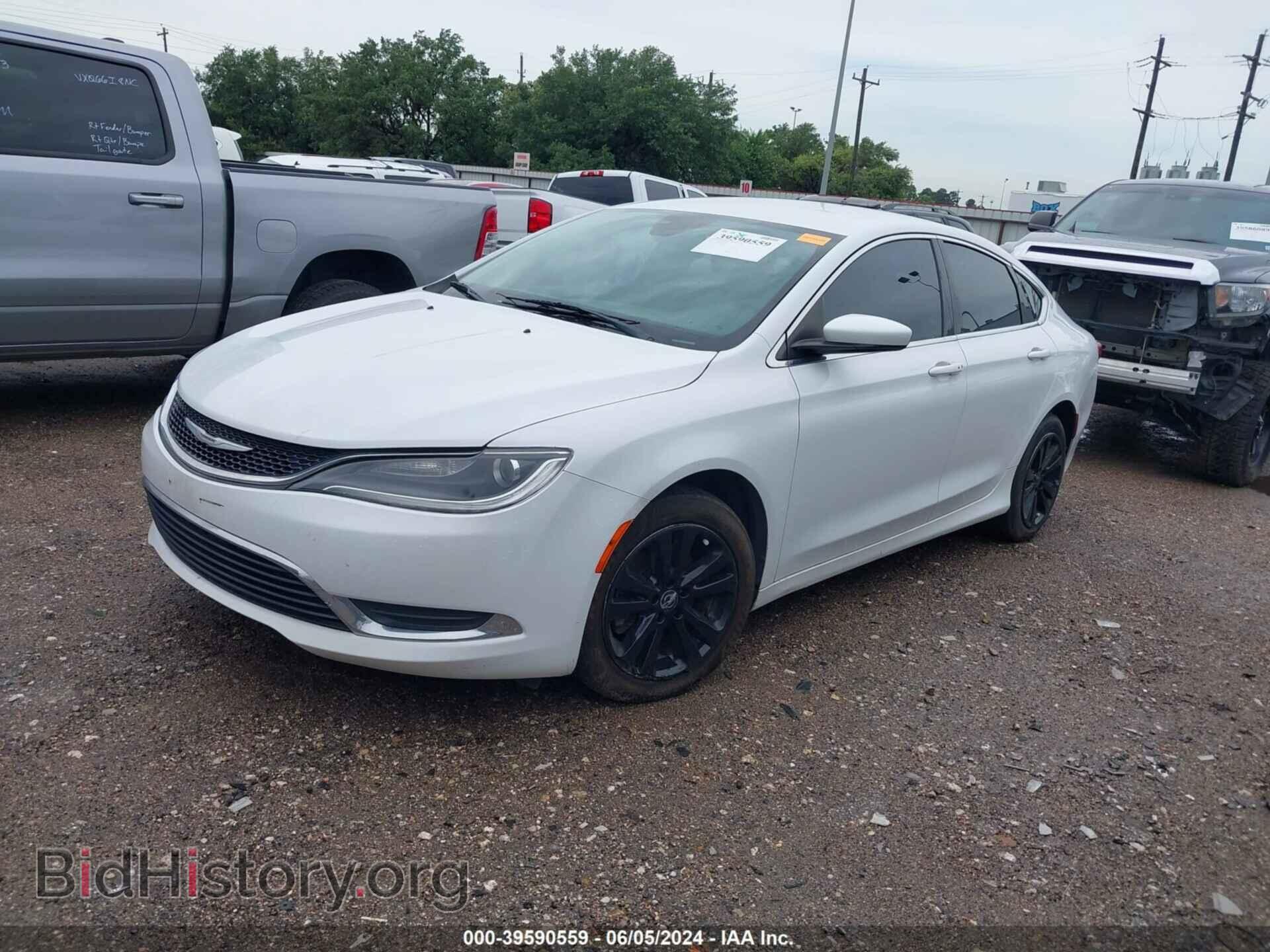 2015 CHRYSLER 200 - VIN: 1C3CCCAB0FN688121 - Фото 2