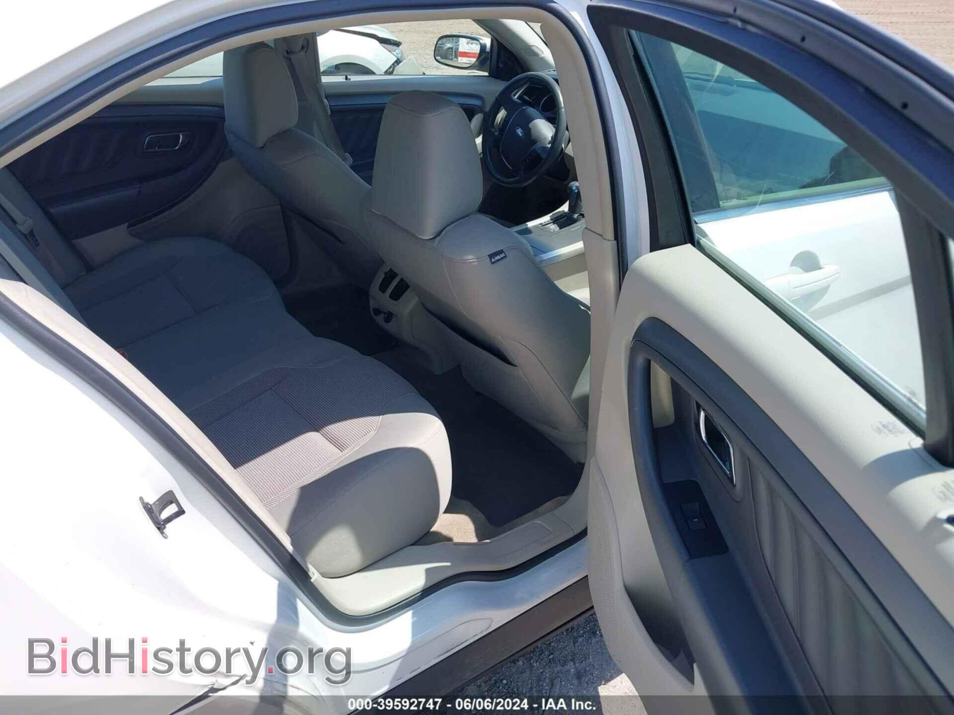 2011 FORD TAURUS - VIN: 1FAHP2HW5BG156294 - Фото 8