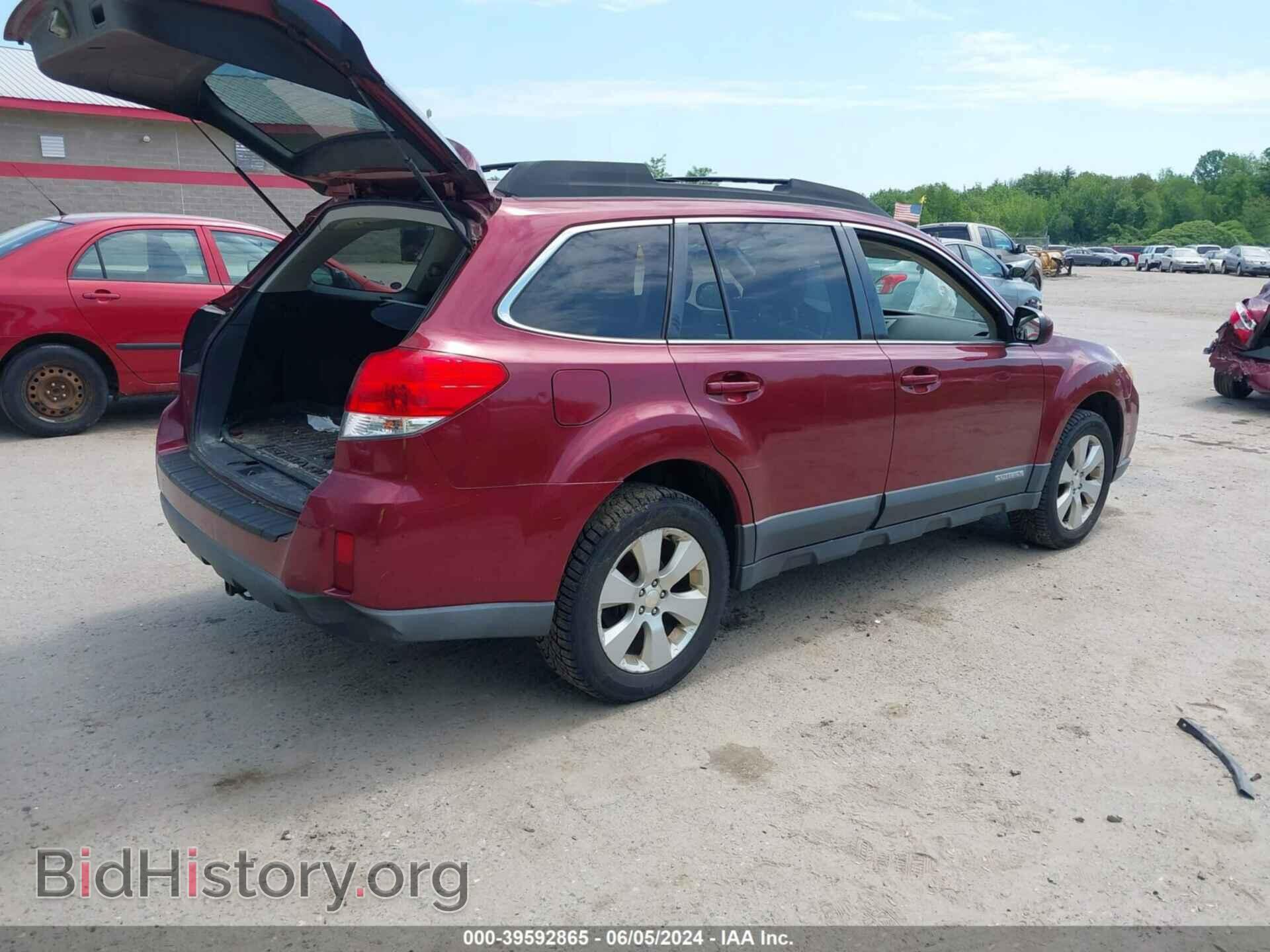 2011 SUBARU OUTBACK - VIN: 4S4BRBCC8B3390388 - Фото 4