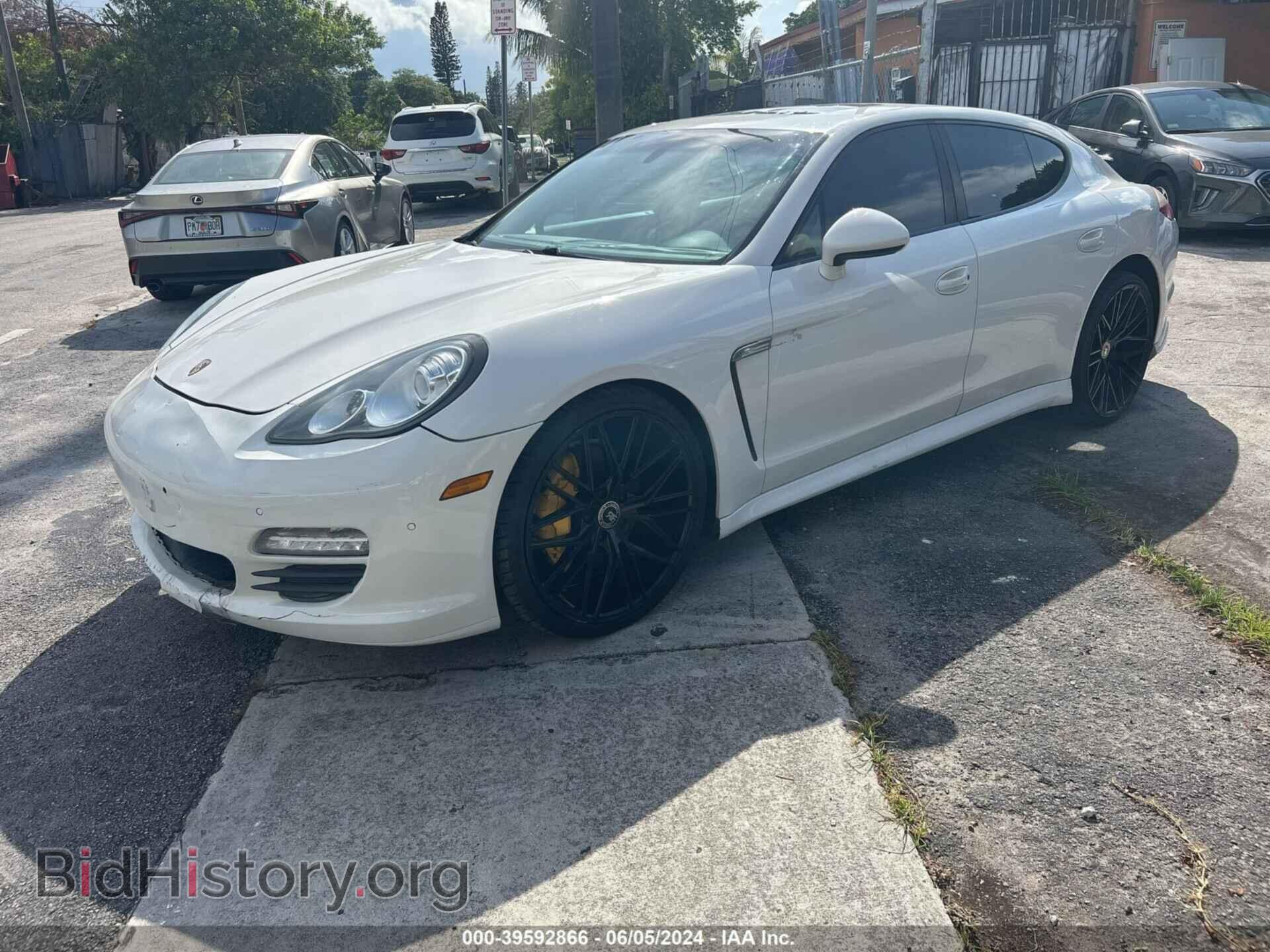 2011 PORSCHE PANAMERA - VIN: WP0AA2A72BL012256 - Фото 2
