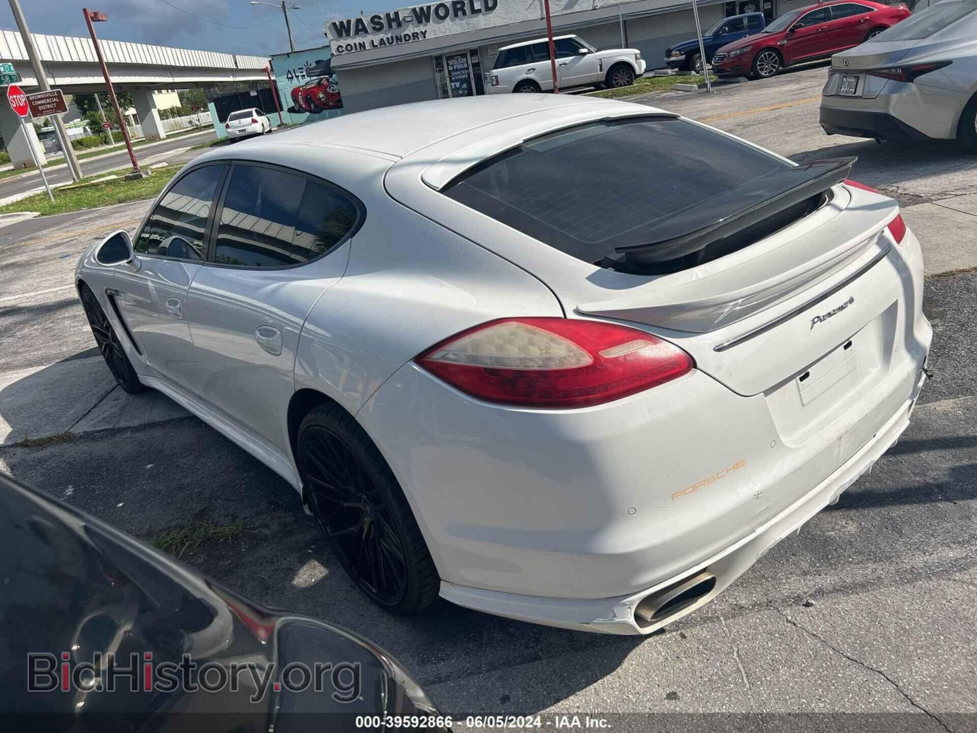 2011 PORSCHE PANAMERA - VIN: WP0AA2A72BL012256 - Фото 3