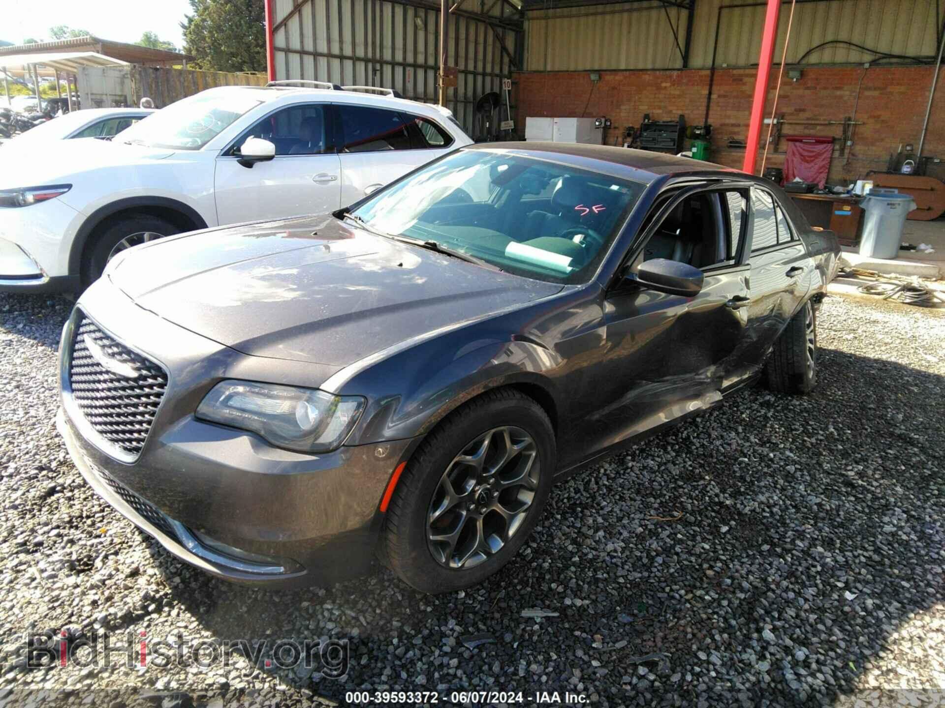2017 CHRYSLER 300 - VIN: 2C3CCAGG1HH541874 - Фото 2