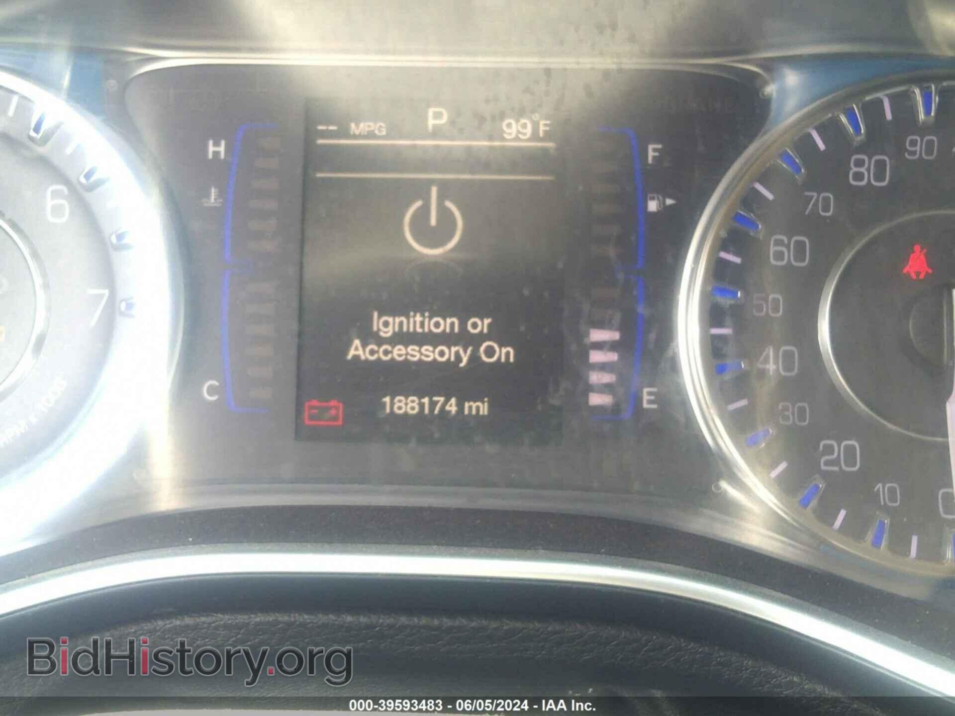 2016 CHRYSLER 200 - VIN: 1C3CCCAB1GN167510 - Фото 7