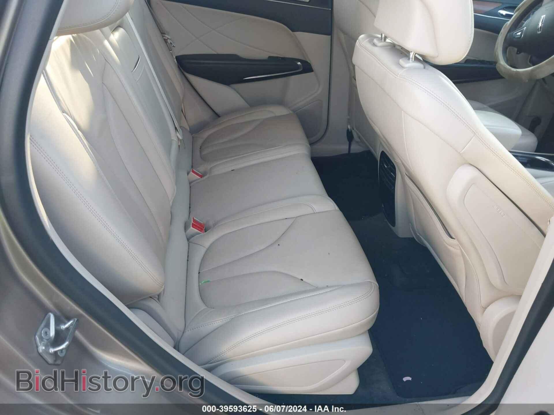2018 LINCOLN MKC - VIN: 5LMCJ2C95JUL04489 - Photo 8