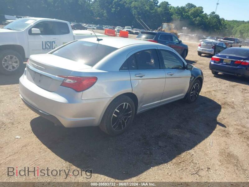2011 Chrysler 200 (VIN 1C3BC4FB4BN536489) — фото 4 из 11