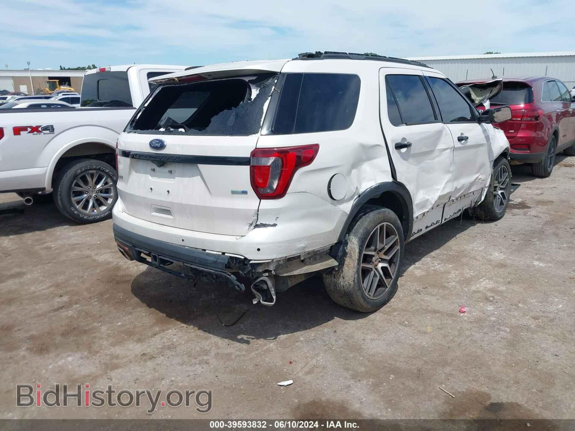 2017 FORD EXPLORER - VIN: 1FM5K8GTXHGE28929 - Фото 4