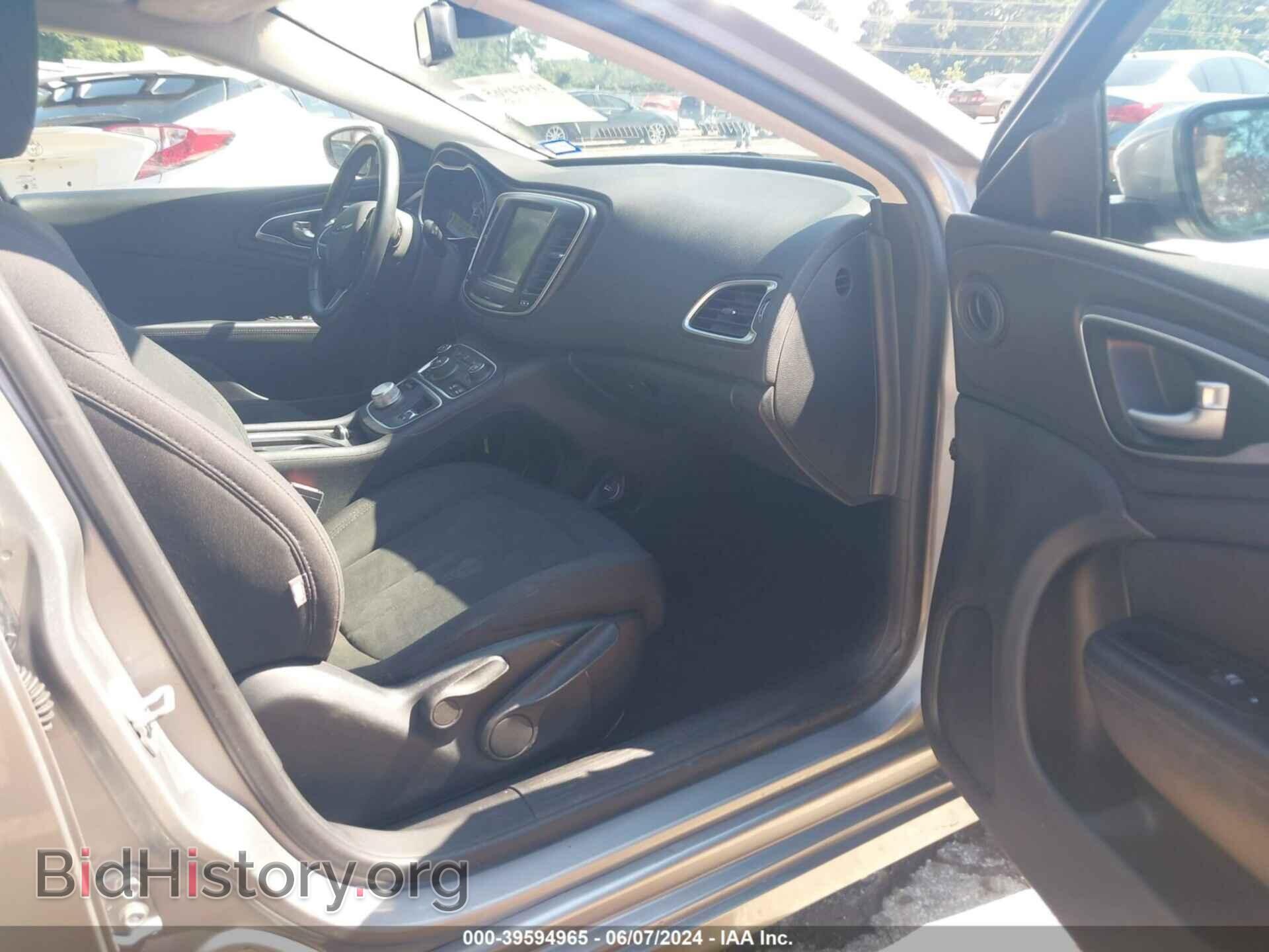 2016 CHRYSLER 200 - VIN: 1C3CCCAB6GN174419 - Фото 5