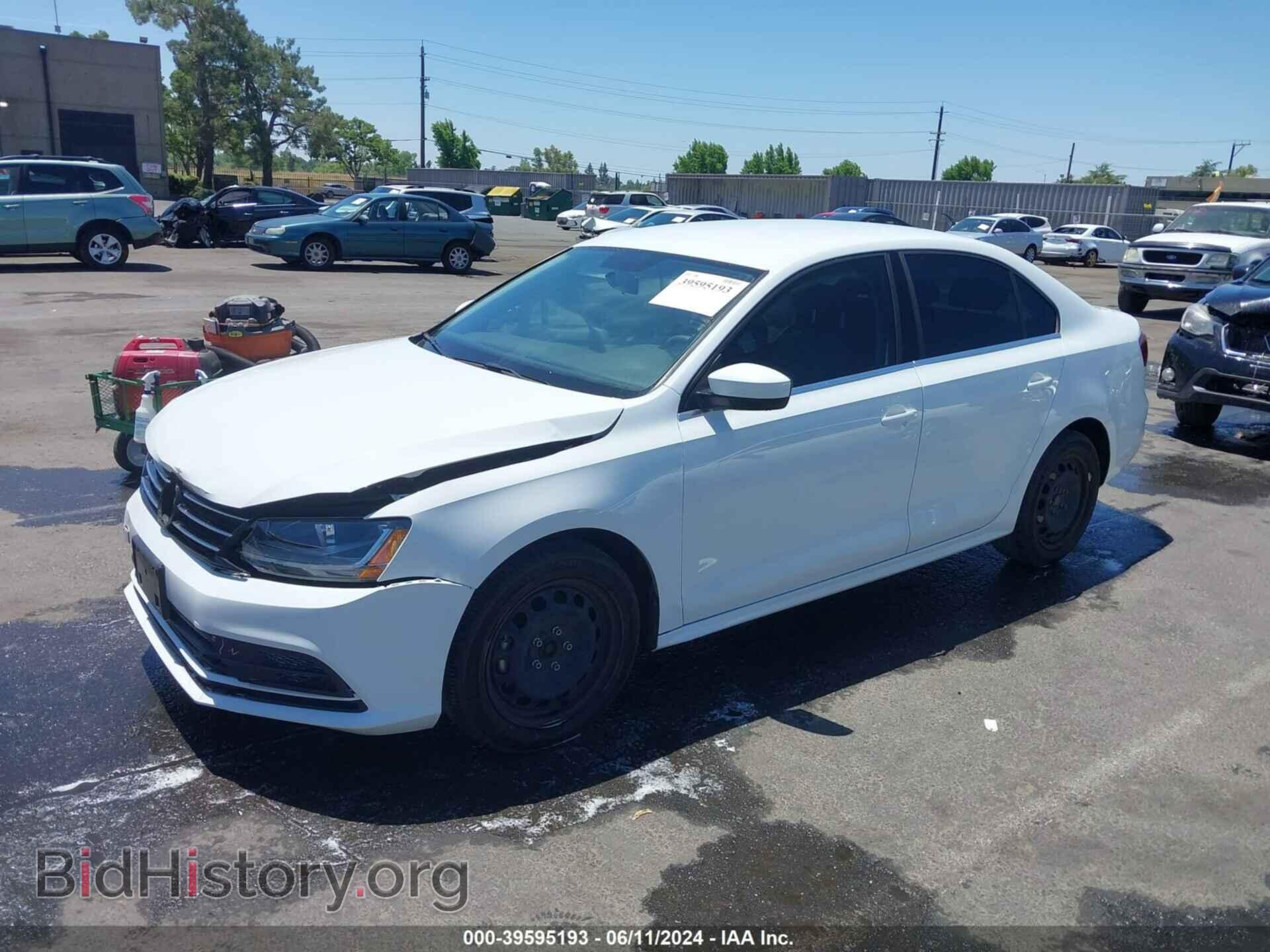 2017 VOLKSWAGEN JETTA - VIN: 3VW2B7AJ4HM224252 - Фото 2