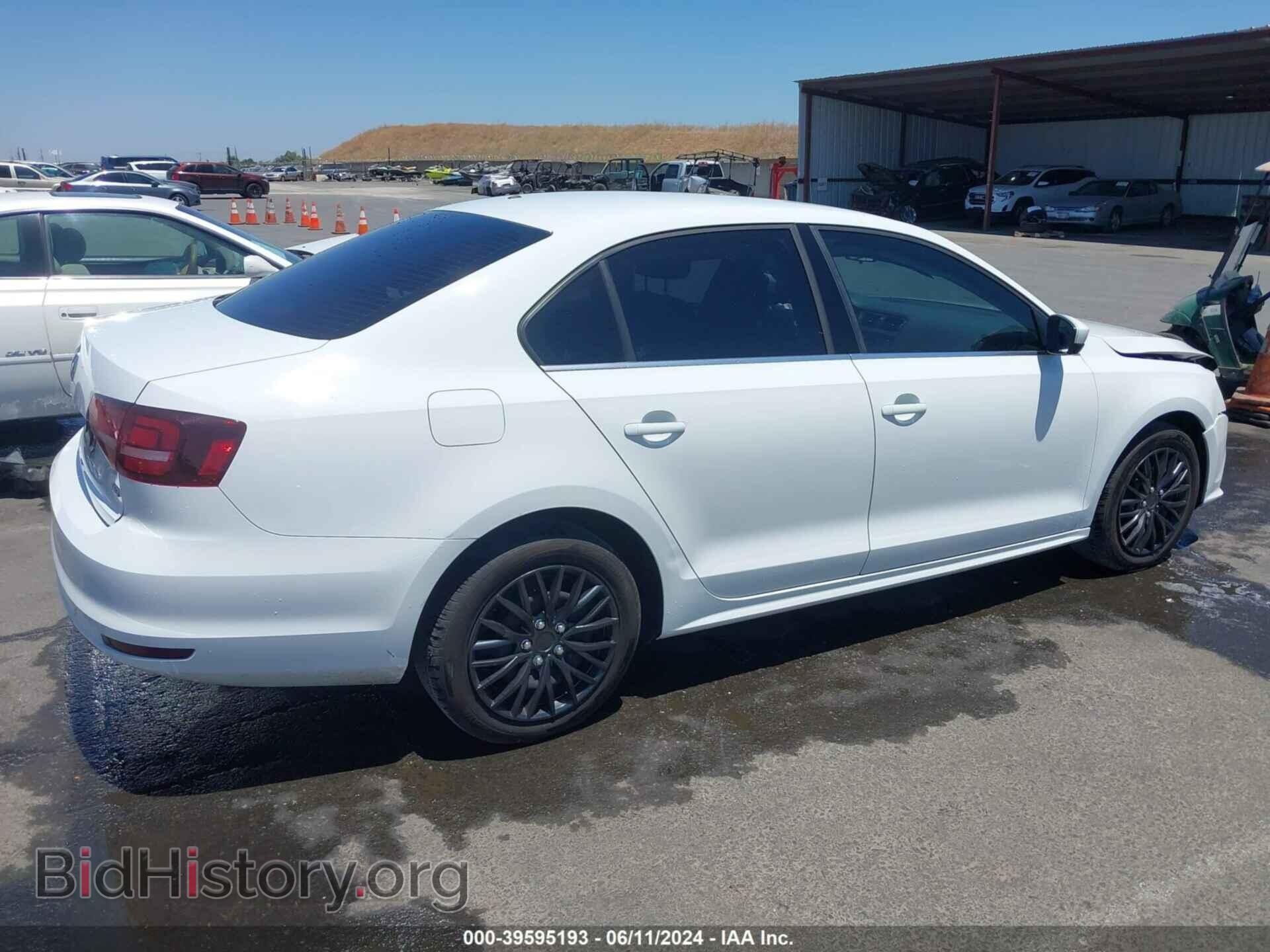 2017 VOLKSWAGEN JETTA - VIN: 3VW2B7AJ4HM224252 - Фото 4