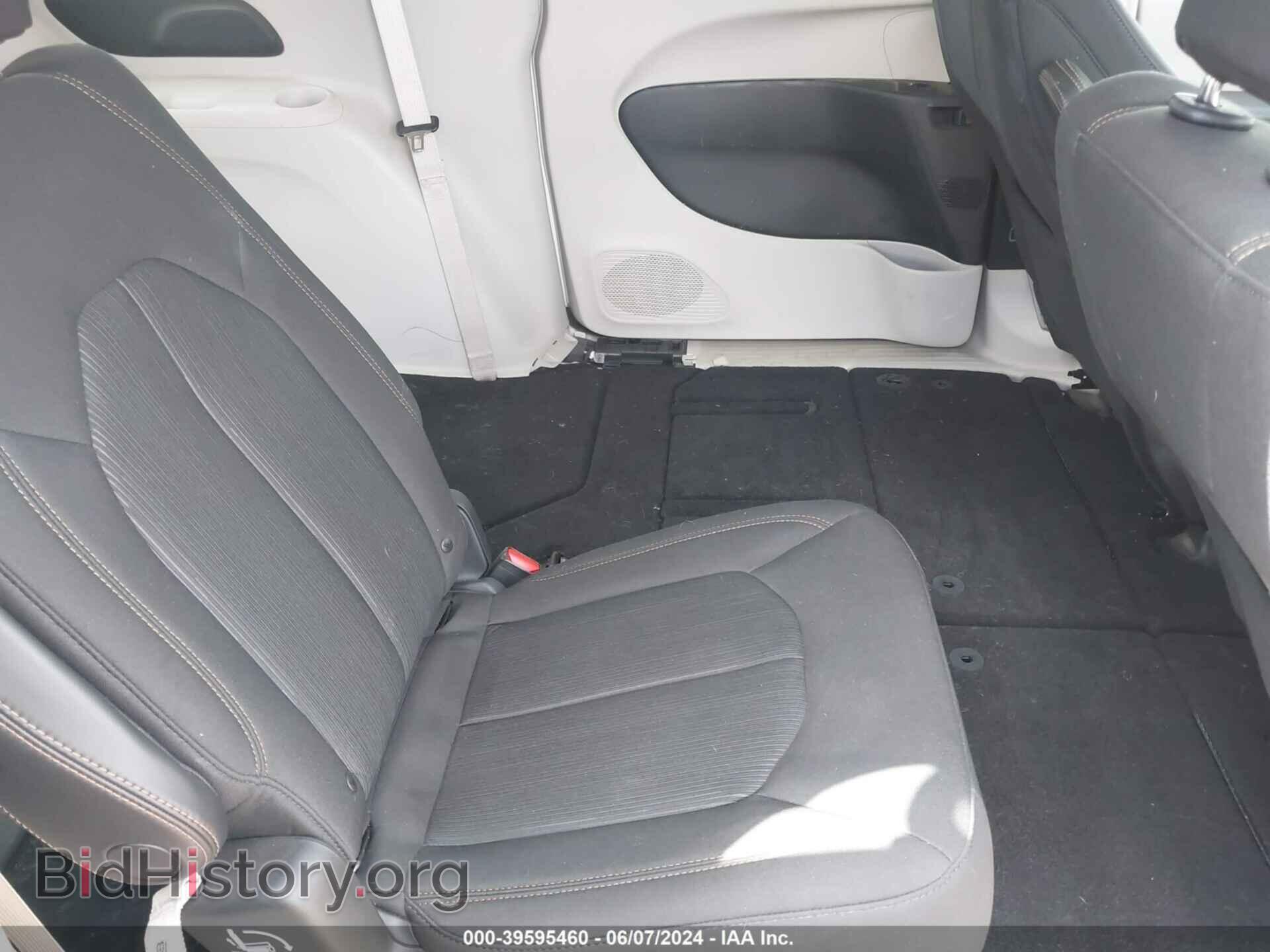 2018 CHRYSLER PACIFICA - VIN: 2C4RC1FG3JR317867 - Photo 8