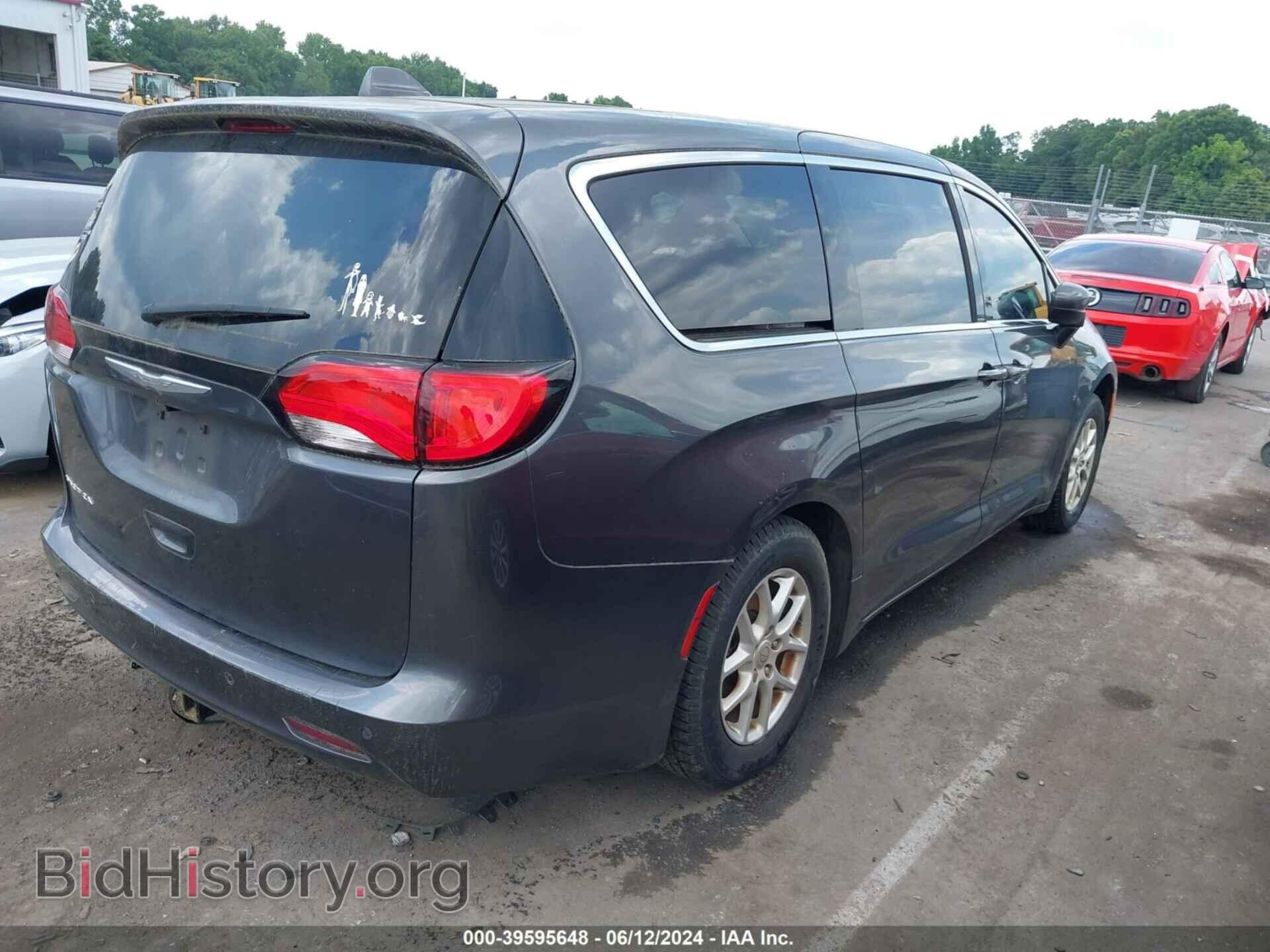 2017 CHRYSLER PACIFICA - VIN: 2C4RC1DG3HR840657 - Photo 4