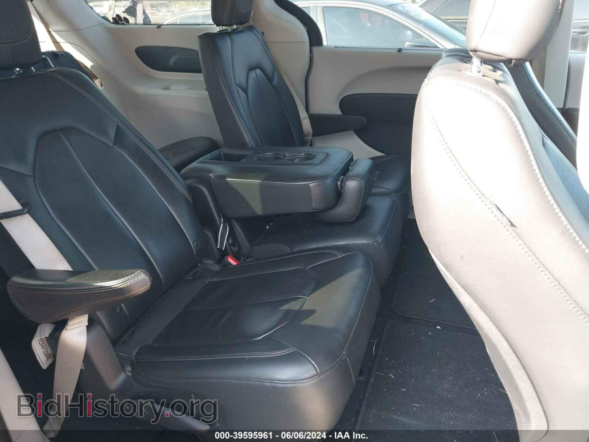 2017 CHRYSLER PACIFICA - VIN: 2C4RC1BG7HR669835 - Фото 8