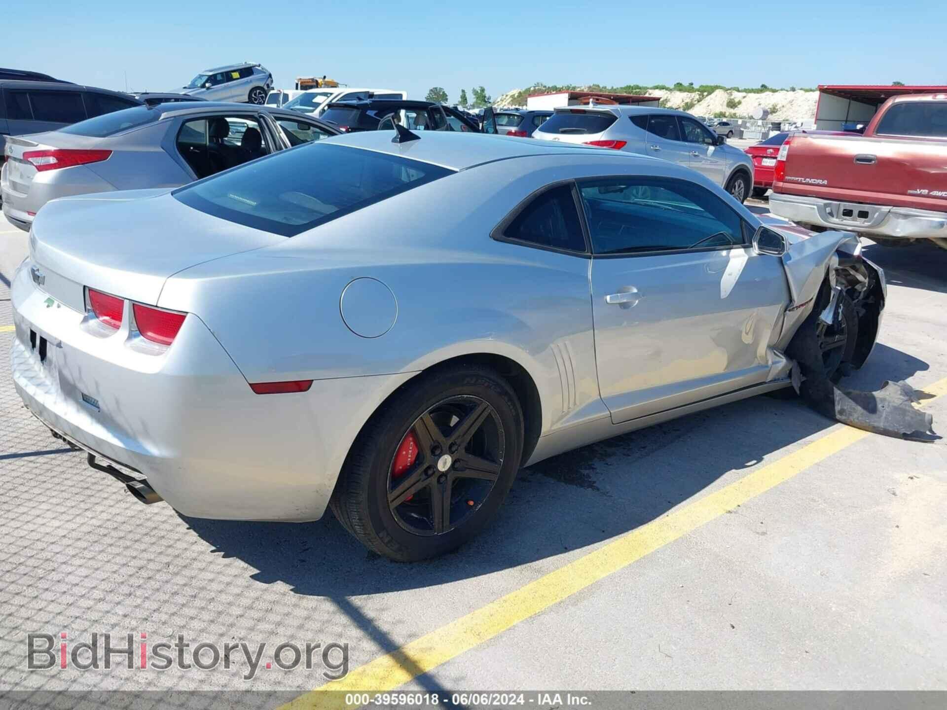2010 CHEVROLET CAMARO - VIN: 2G1FB1EV4A9213998 - Фото 4