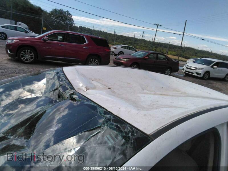 2013 Honda CIVIC (VIN 2HGFB2F64DH547982) — photo 6 of 11