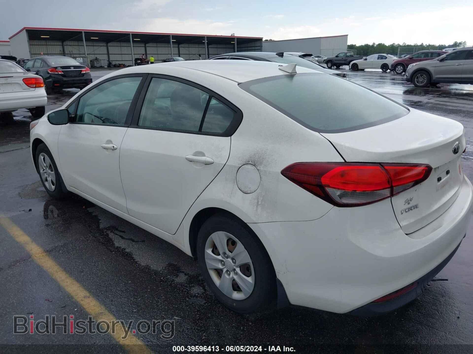 2017 KIA FORTE - VIN: 3KPFK4A79HE119806 - Фото 3