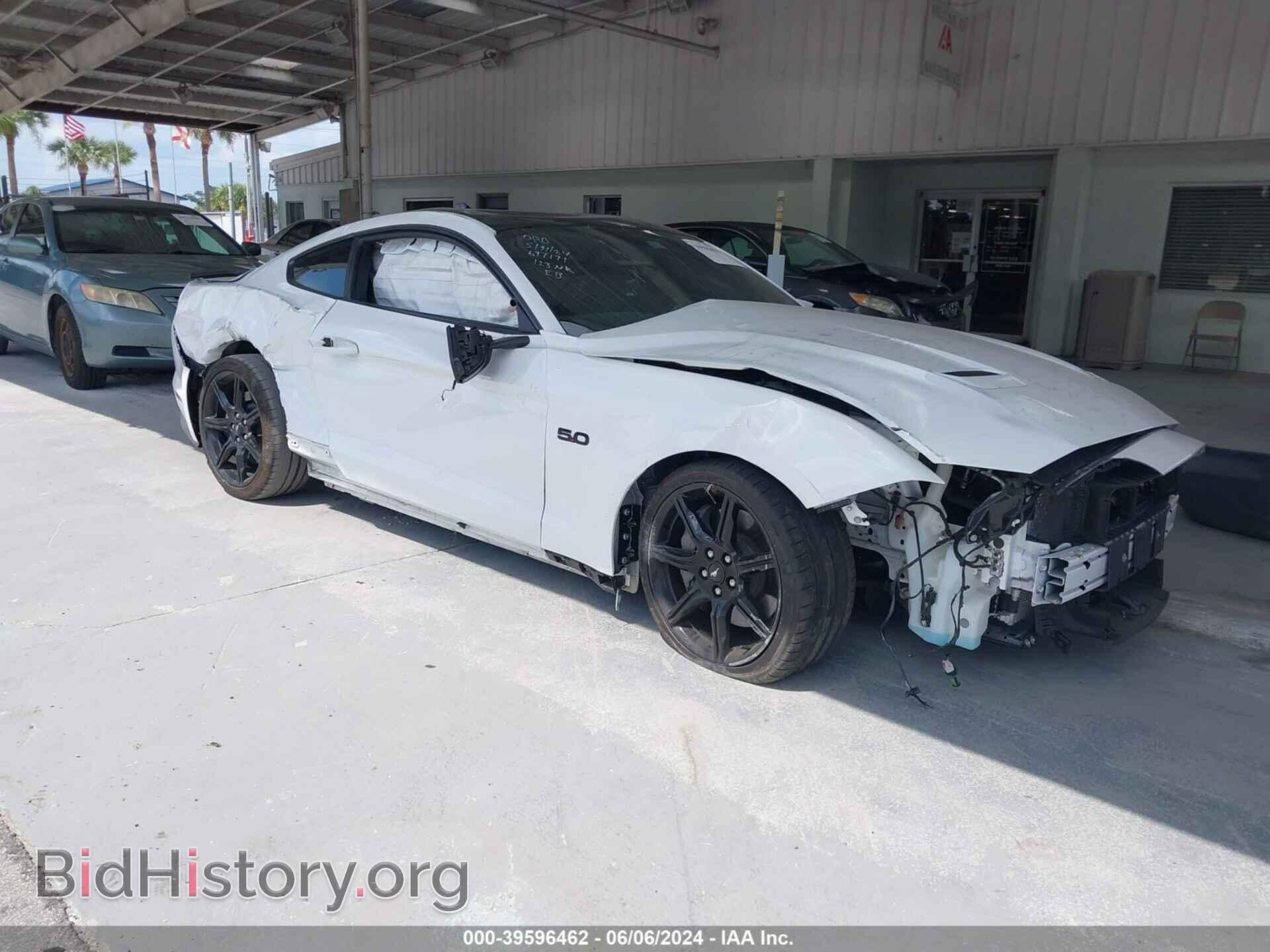 Photo 1FA6P8CF0L5154726 - FORD MUSTANG 2020