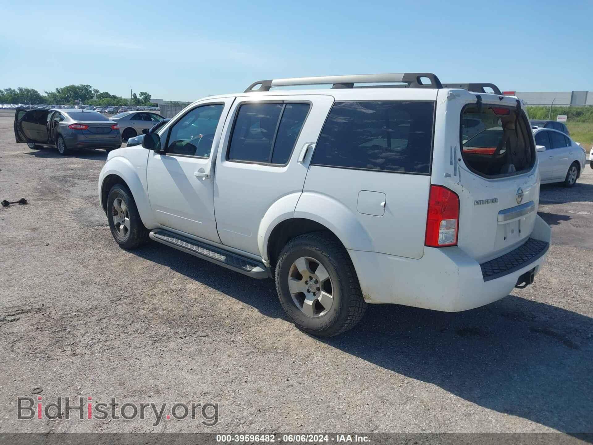2011 NISSAN PATHFINDER - VIN: 5N1AR1NN5BC625351 - Фото 3