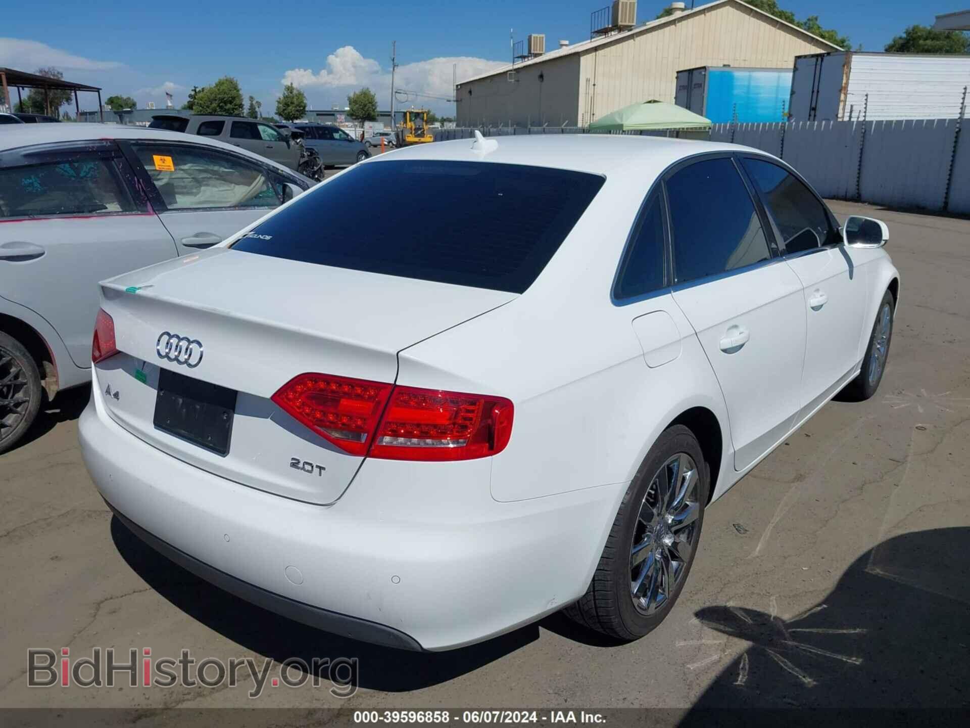 2011 AUDI A4 - VIN: WAUEFAFL8BN045282 - Фото 4