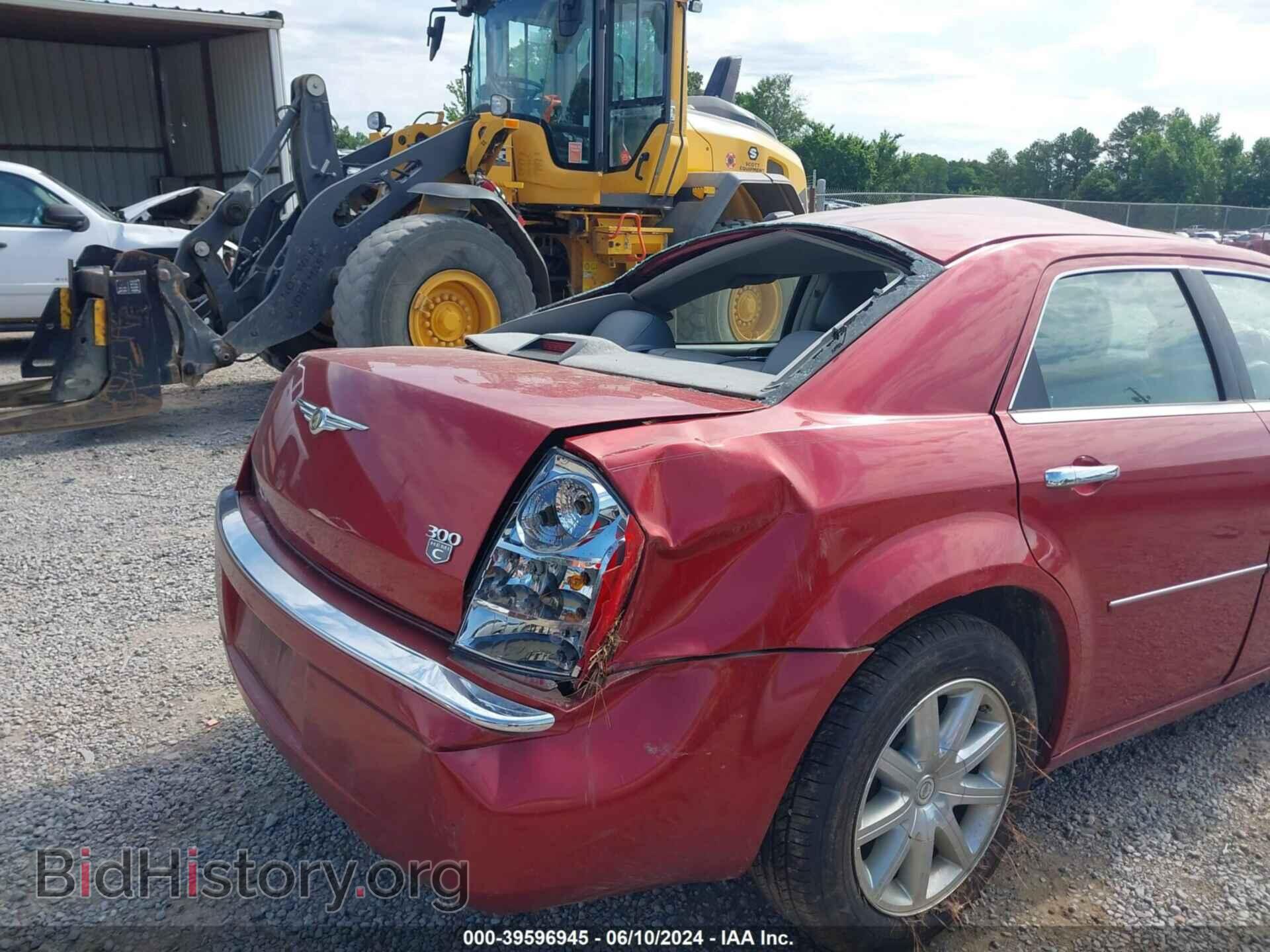 2007 CHRYSLER 300C - VIN: 2C3KA63H67H793213 - Фото 16