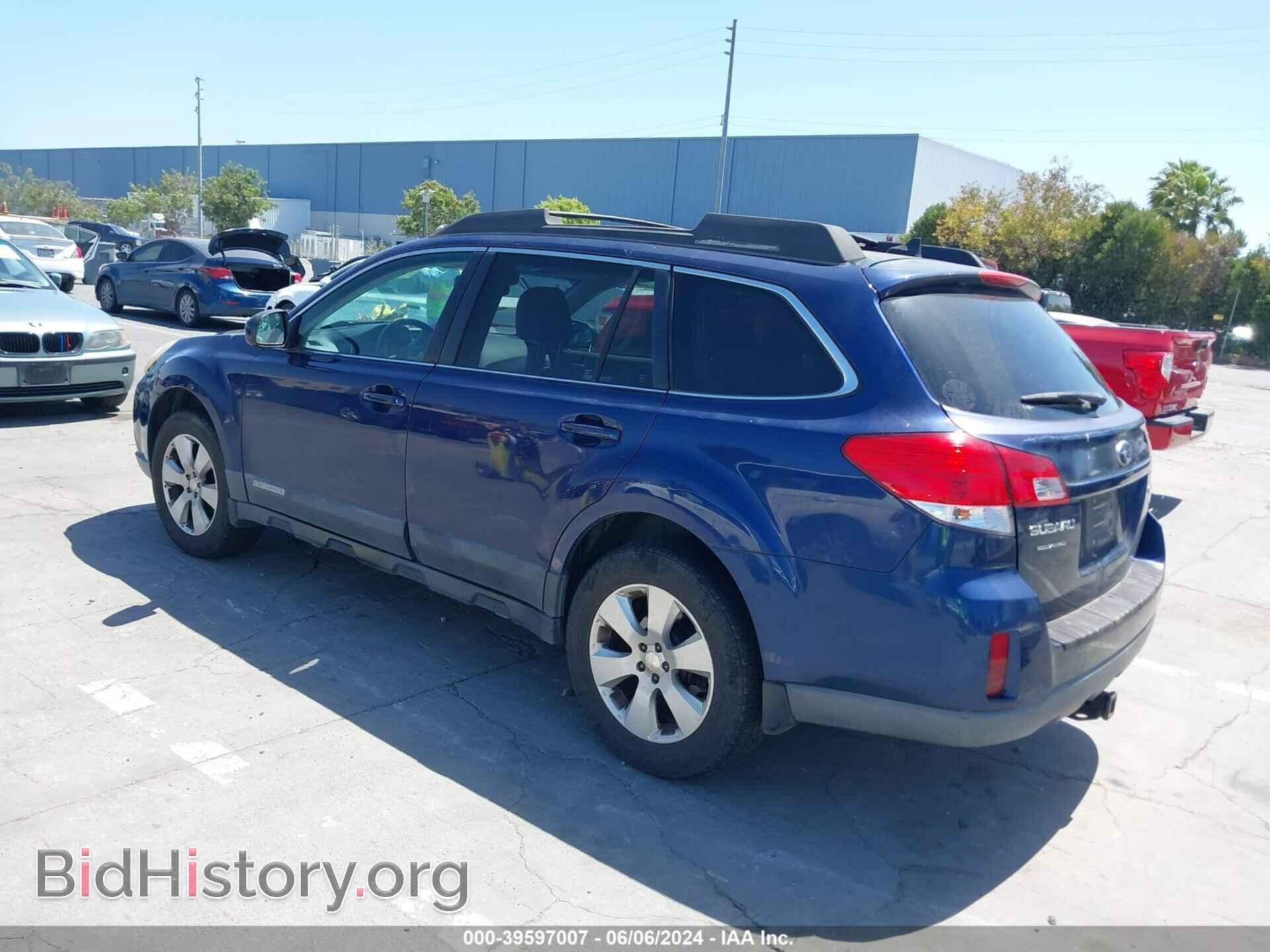 2011 SUBARU OUTBACK - VIN: 4S4BRBHC7B3427729 - Фото 3