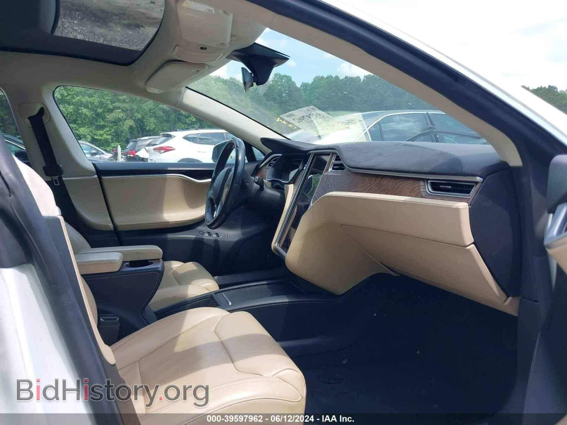 2017 TESLA MODEL S - VIN: 5YJSA1E26HF190664 - Фото 5