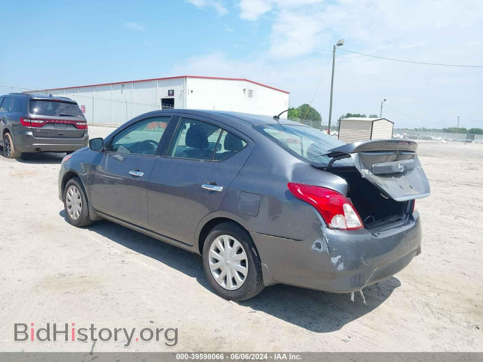 2019 NISSAN VERSA - VIN: 3N1CN7AP3KL827549 - Фото 3