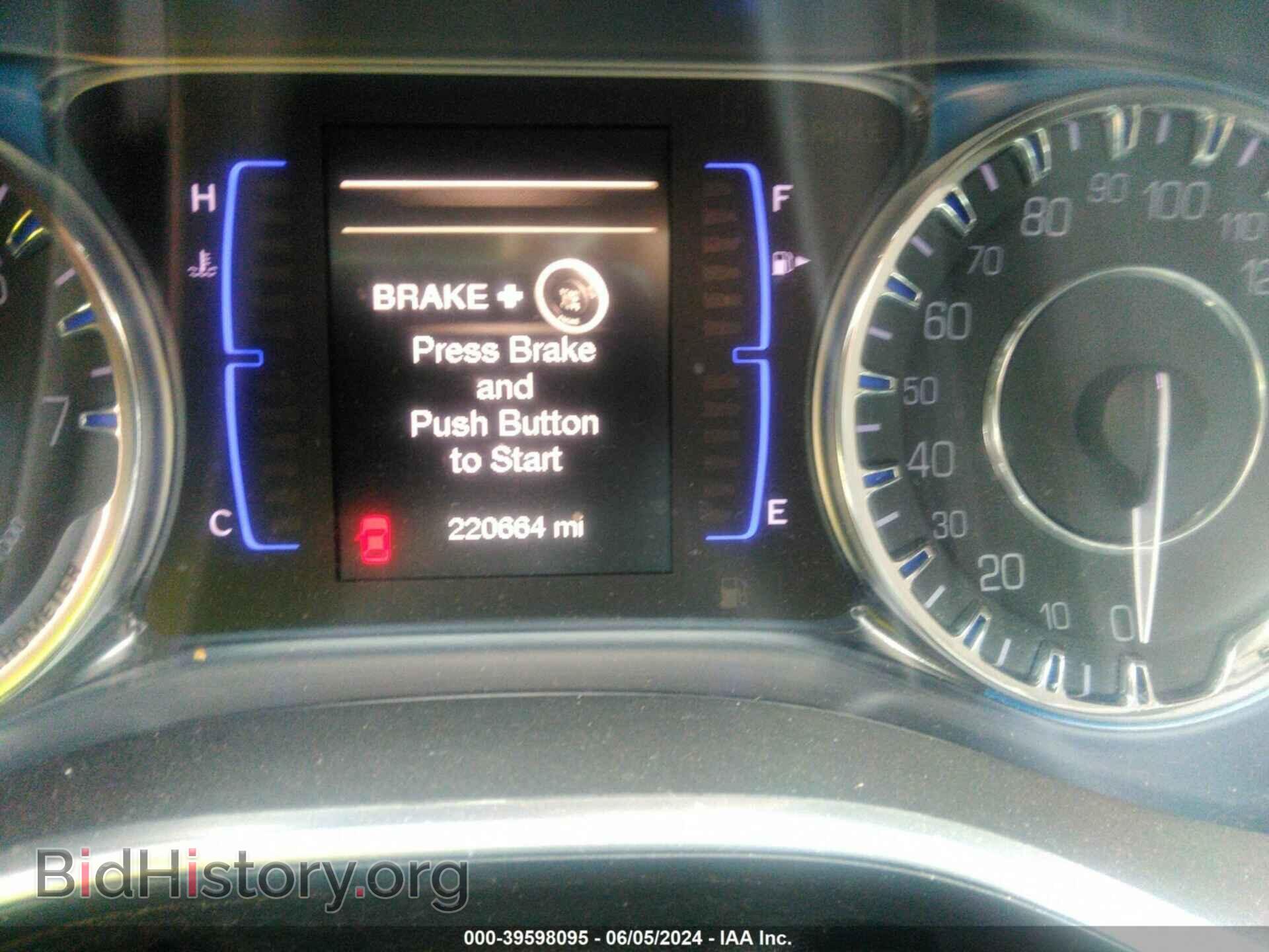 2017 CHRYSLER 200 - VIN: 1C3CCCAB3HN511551 - Фото 7