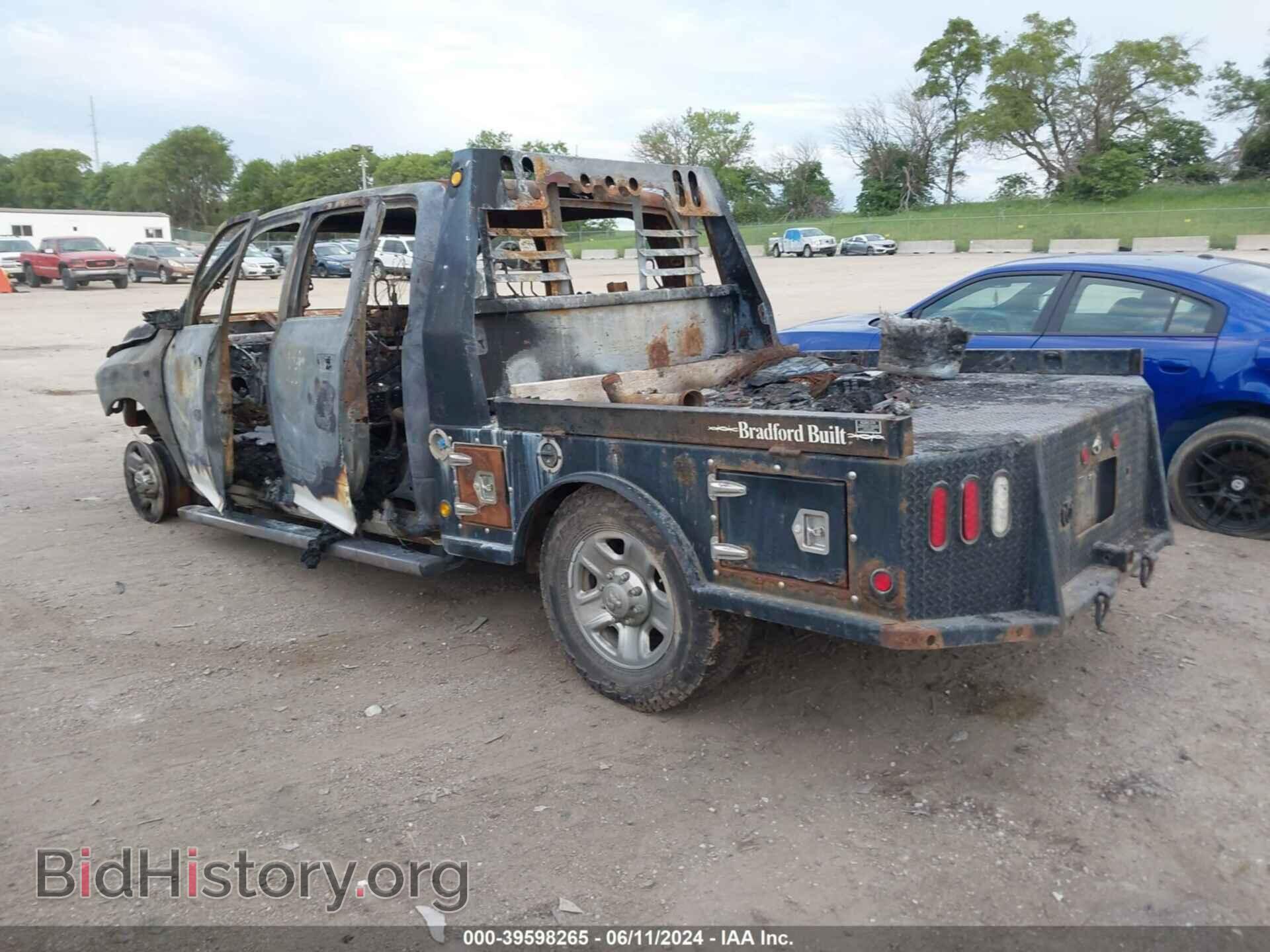 2014 RAM 2500 - VIN: 3C6UR5CL5EG207861 - Фото 3