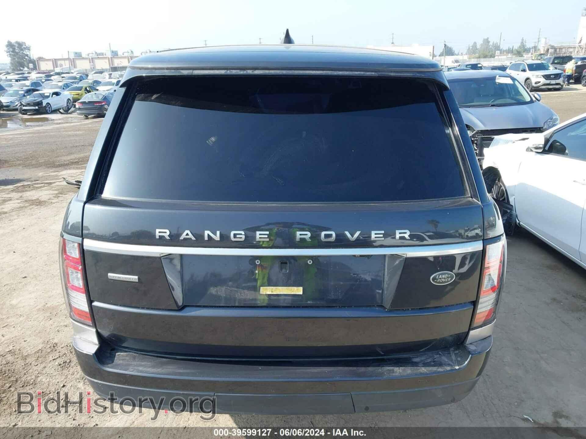 2017 LAND ROVER RANGE ROVER - VIN: SALGS2FE4HA354402 - Фото 17
