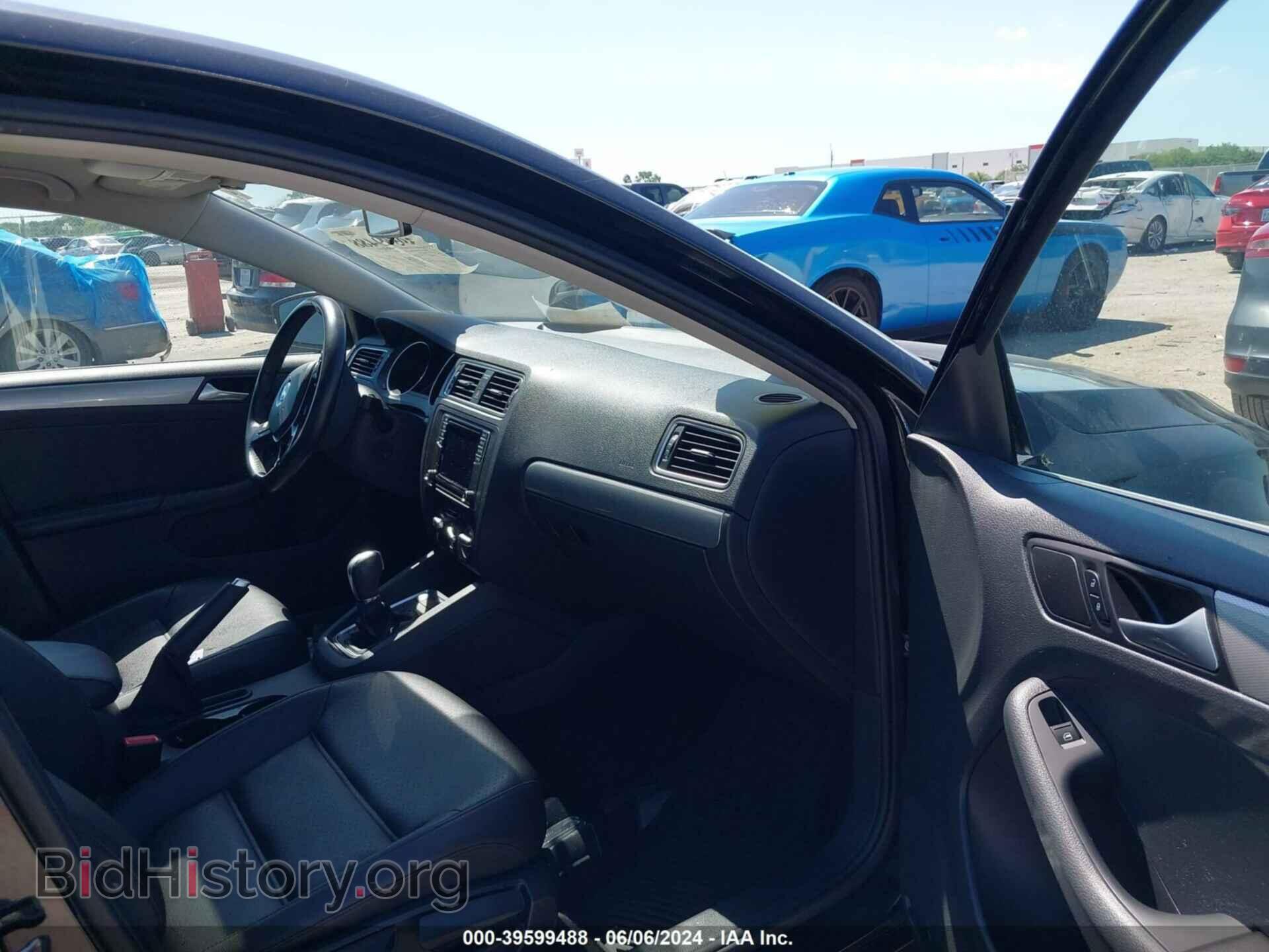 2017 VOLKSWAGEN JETTA - VIN: 3VWDB7AJ9HM399752 - Фото 5