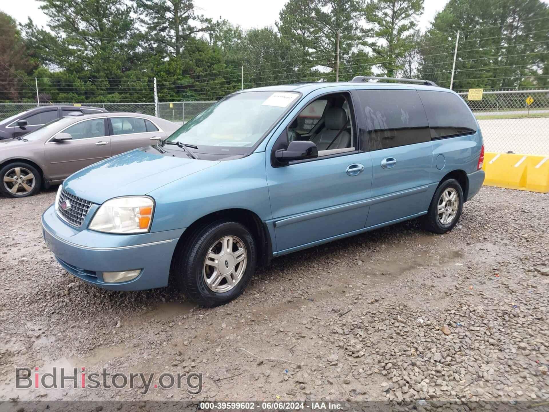 2007 FORD FREESTAR - VIN: 2FMZA52257BA23326 - Фото 2