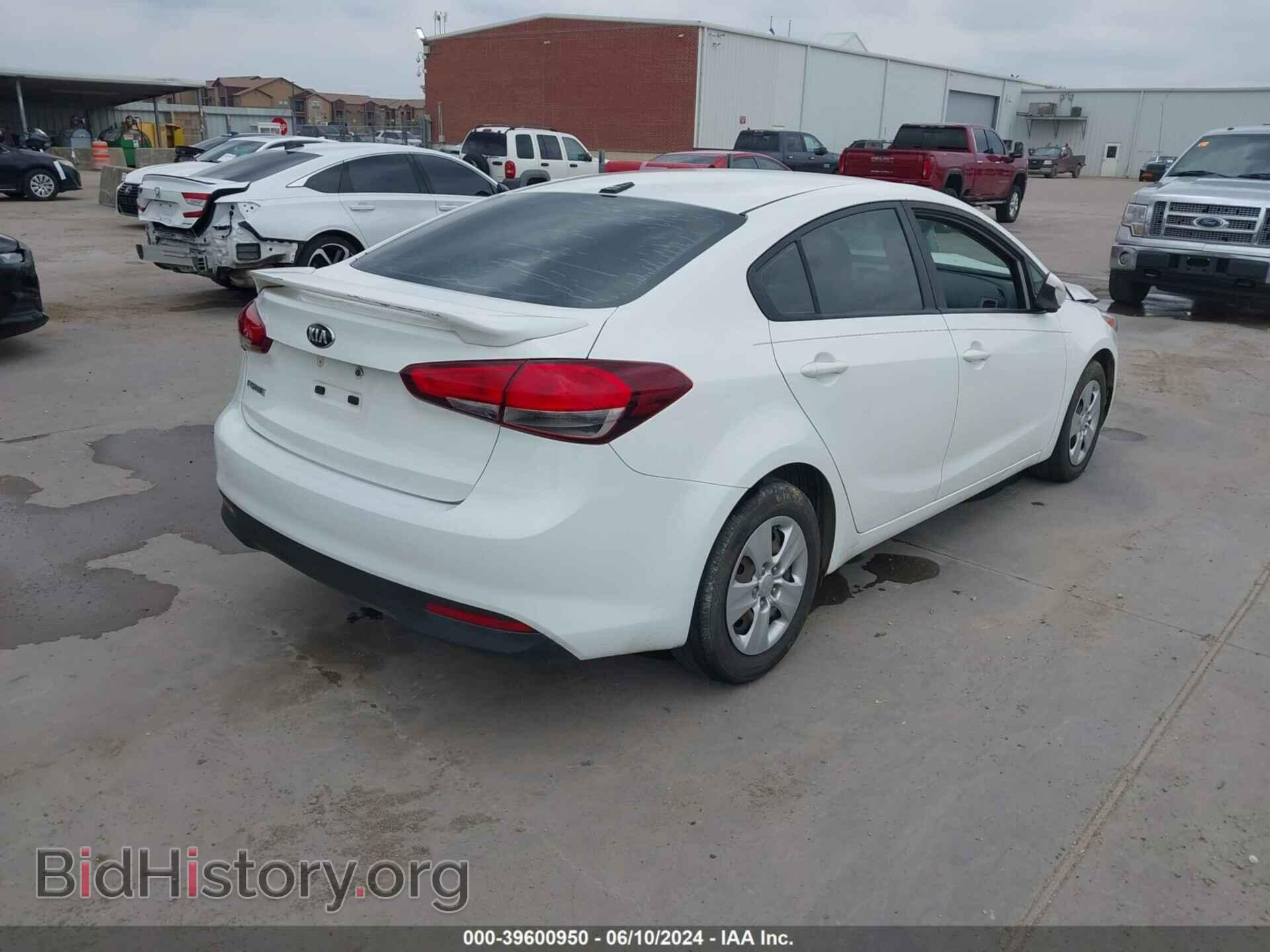 2017 KIA FORTE - VIN: 3KPFK4A73HE024237 - Фото 4