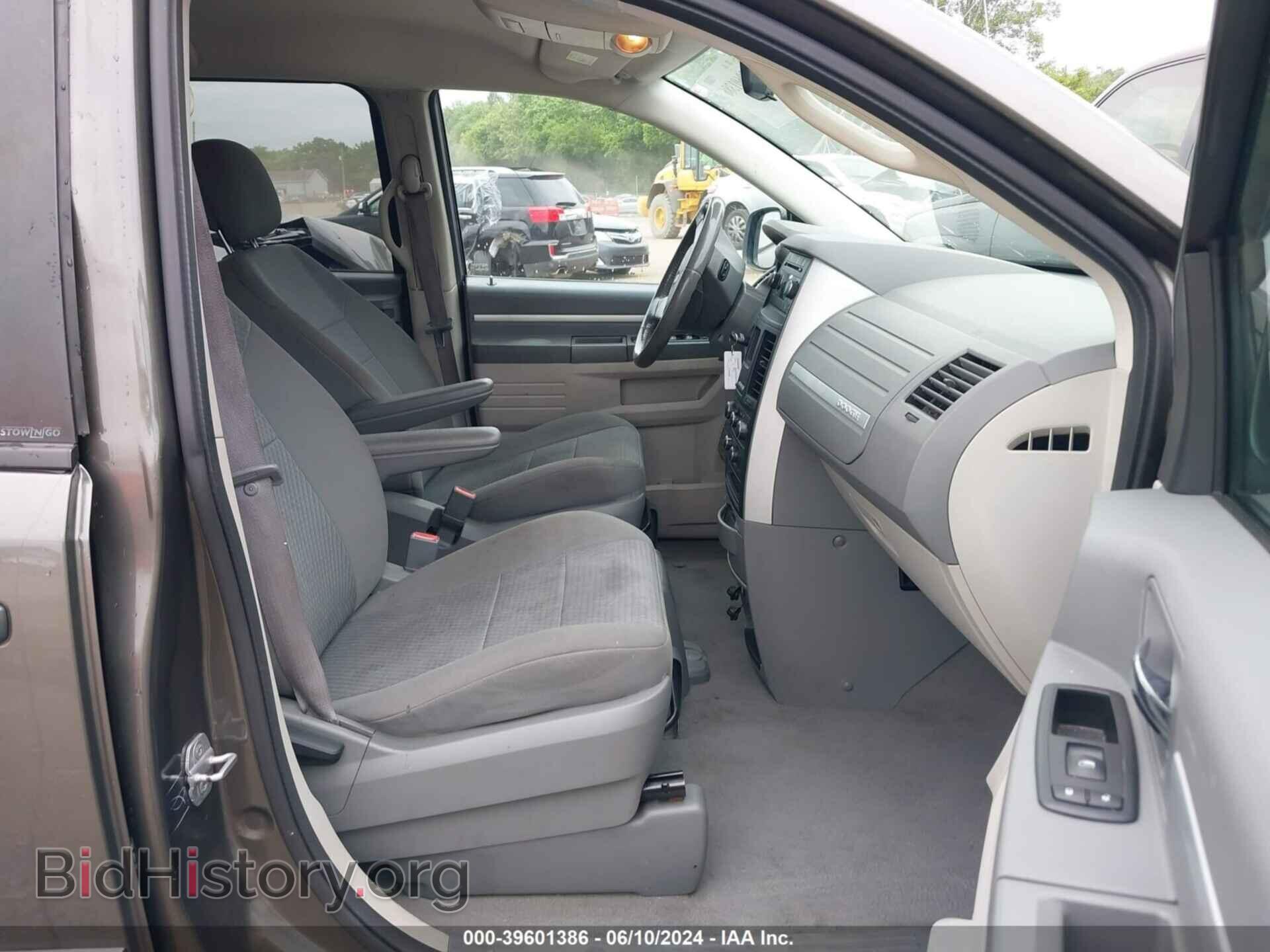 2010 DODGE GRAND CARAVAN - VIN: 2D4RN3D17AR332685 - Фото 5