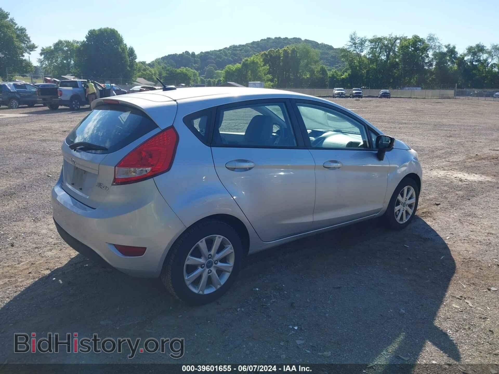 2012 FORD FIESTA - VIN: 3FADP4EJ5CM117831 - Фото 4