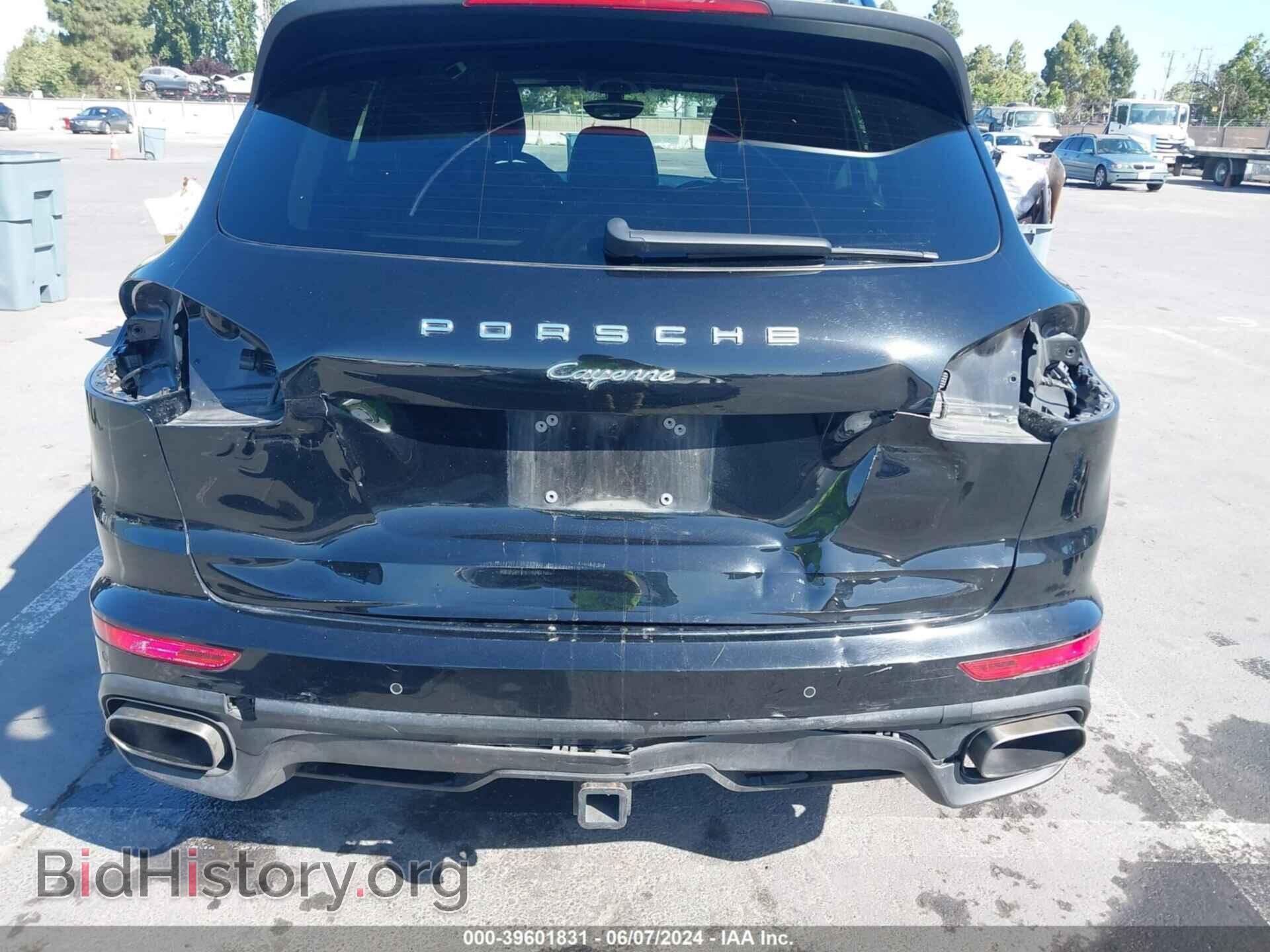 2017 PORSCHE CAYENNE - VIN: WP1AA2A23HKA83550 - Фото 6