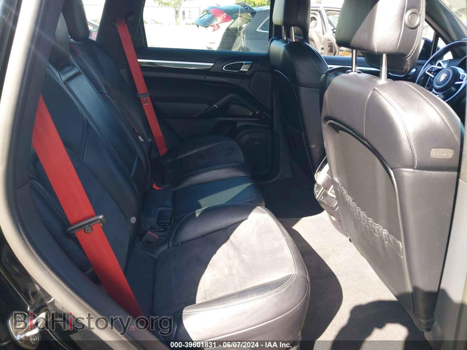 2017 PORSCHE CAYENNE - VIN: WP1AA2A23HKA83550 - Фото 8