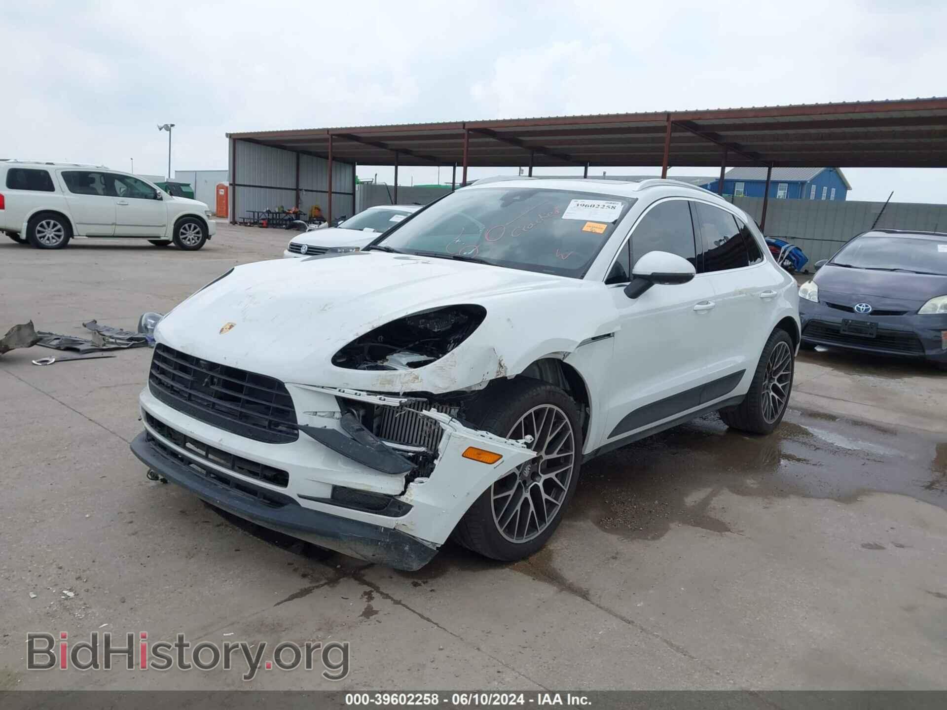 2020 PORSCHE MACAN - VIN: WP1AB2A58LLB30405 - Фото 2