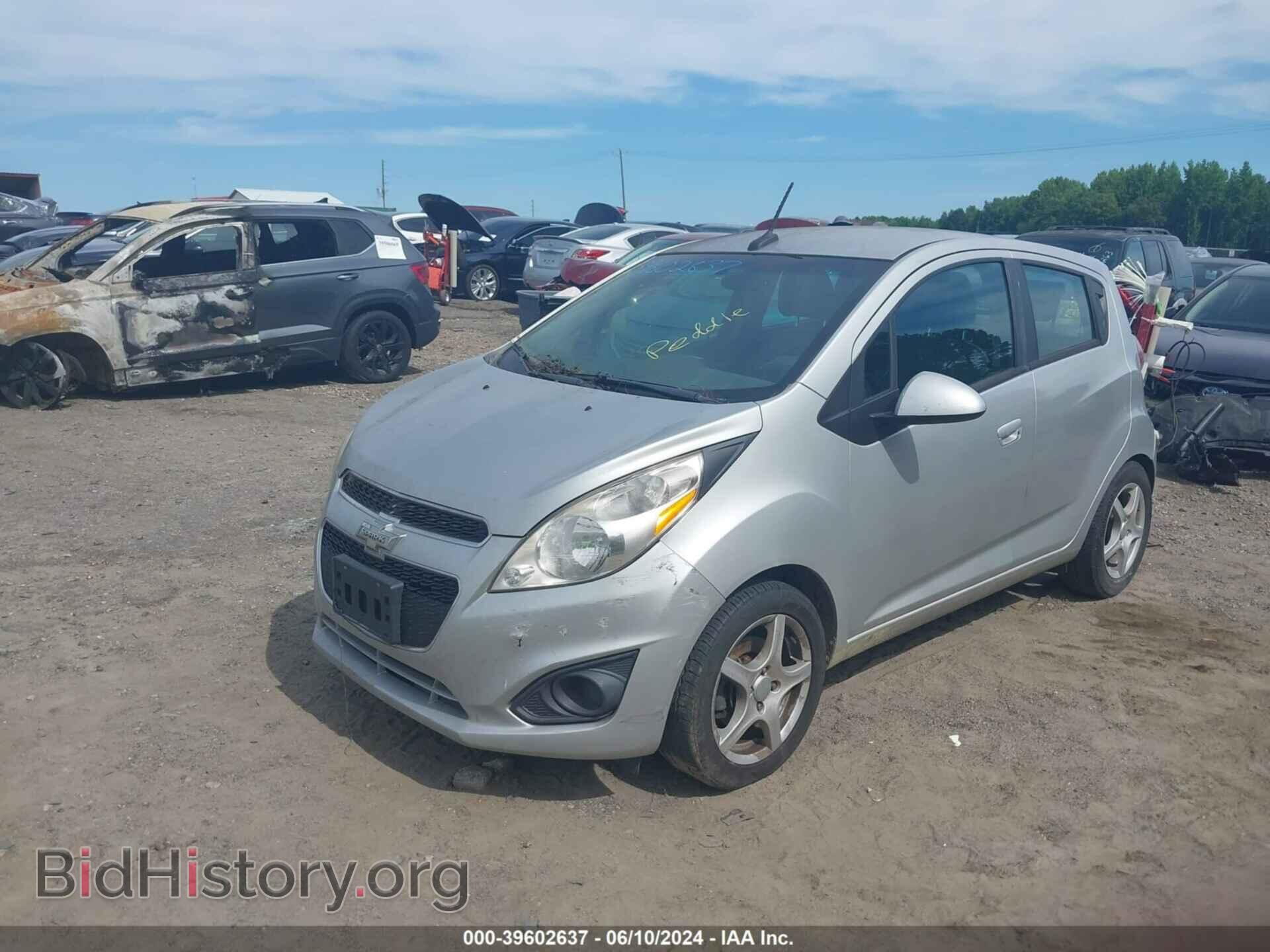 2013 CHEVROLET SPARK - VIN: KL8CA6S98DC517276 - Фото 2