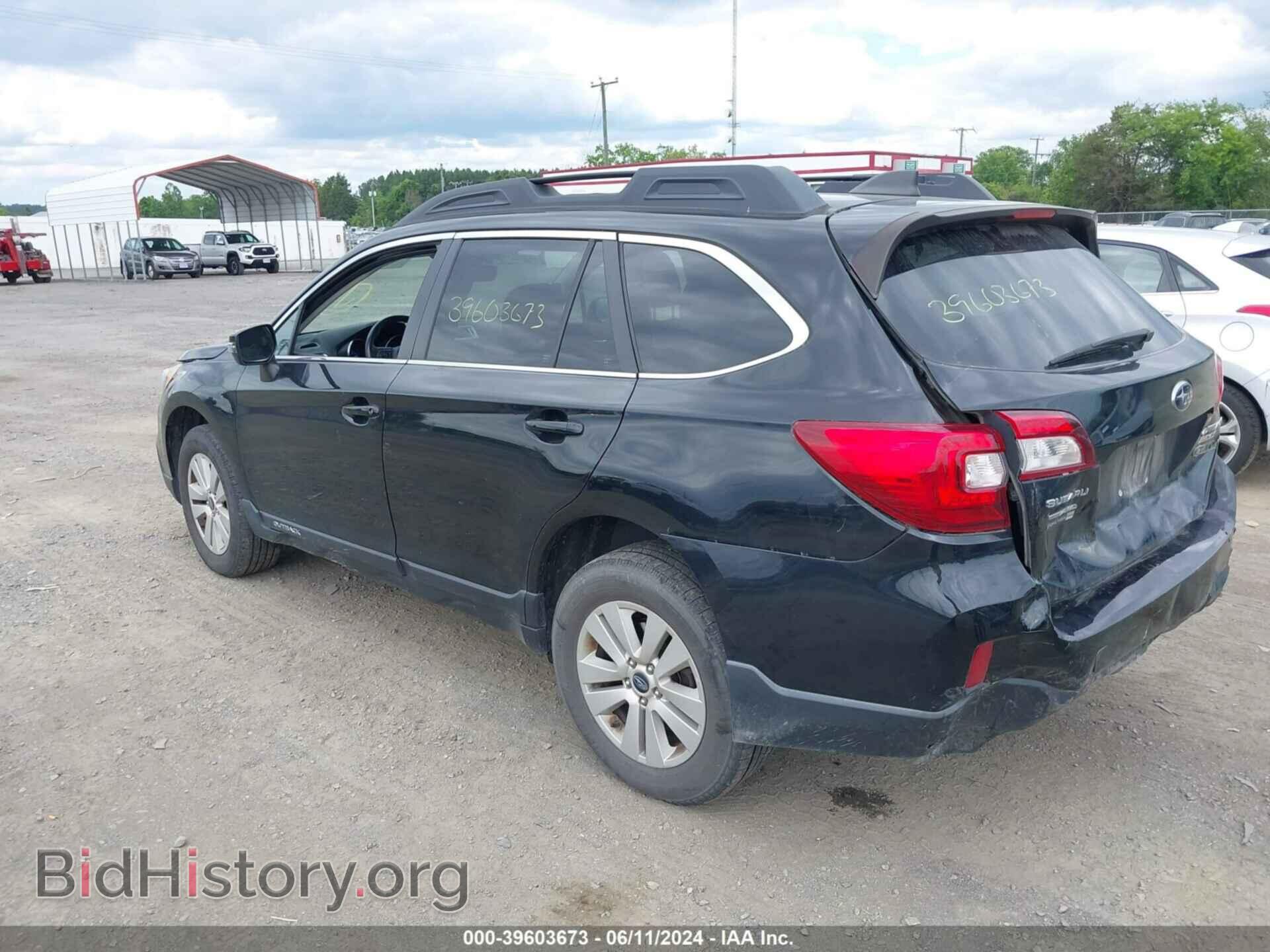 2017 SUBARU OUTBACK - VIN: 4S4BSAFC6H3240444 - Фото 3