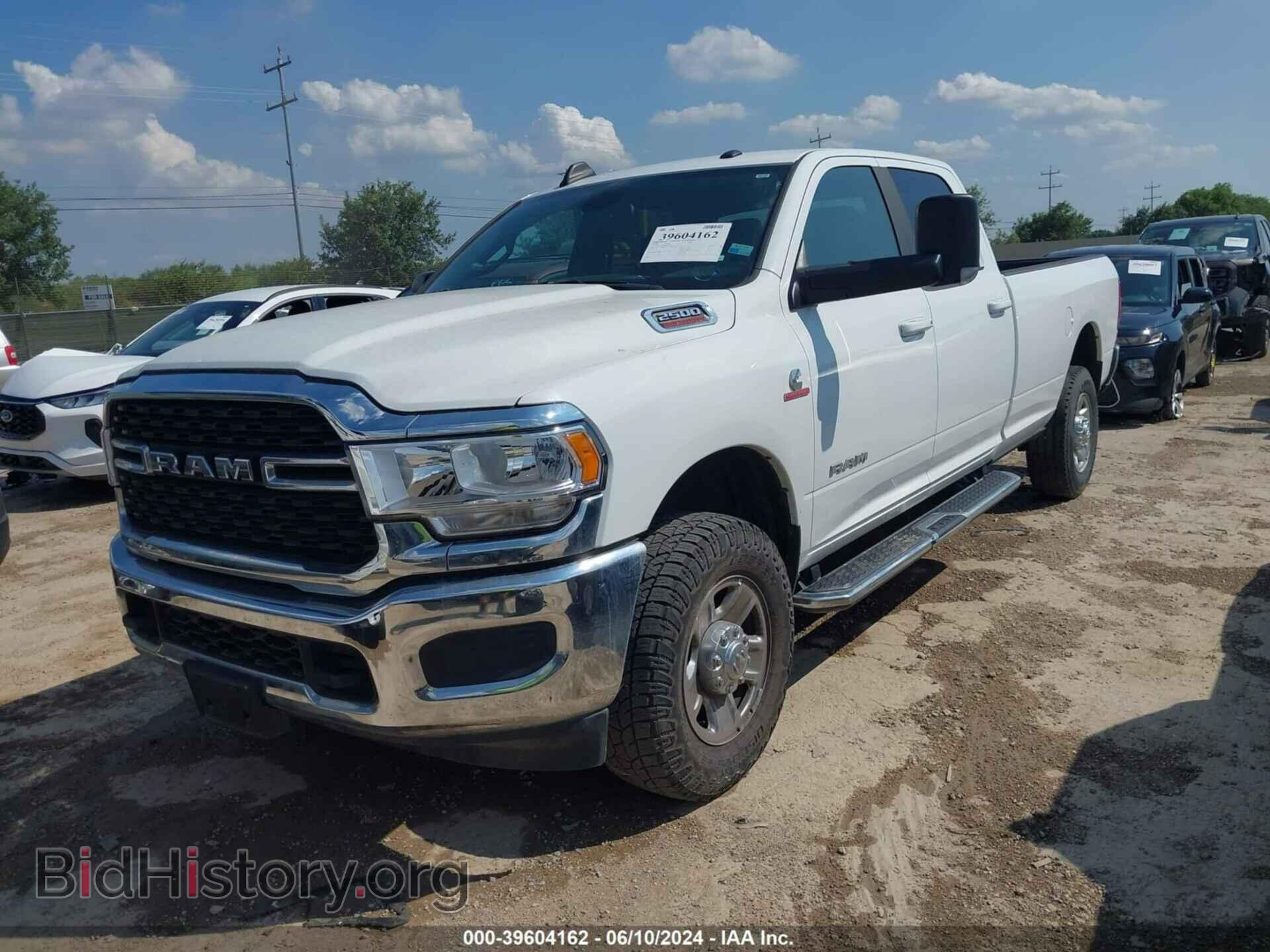 2022 RAM 2500 - VIN: 3C6UR5JL2NG365500 - Фото 2