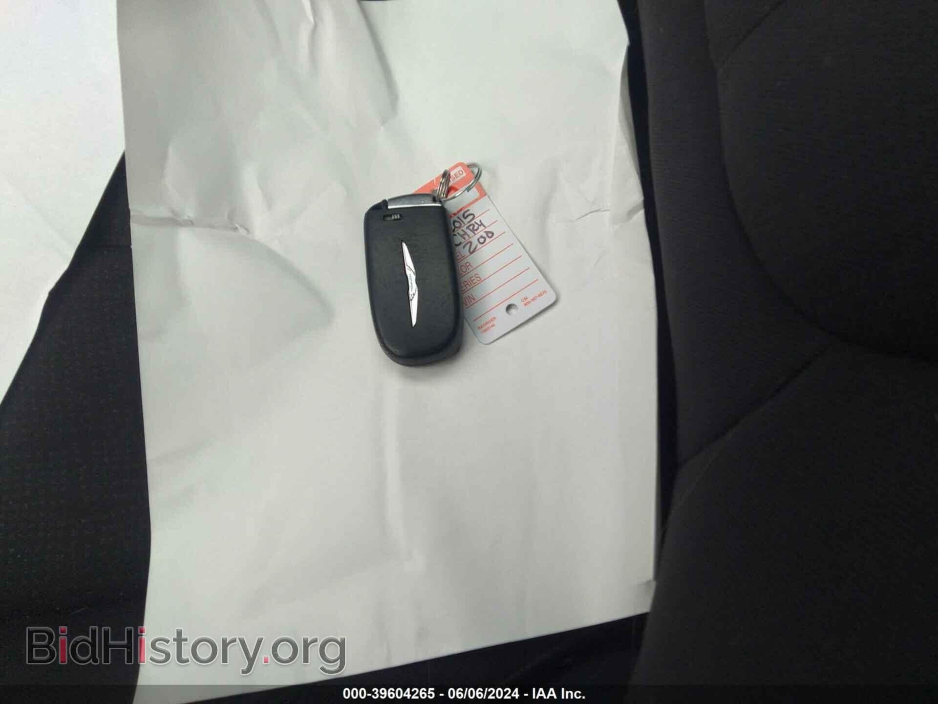 2015 CHRYSLER 200 - VIN: 1C3CCCAB4FN575532 - Фото 11