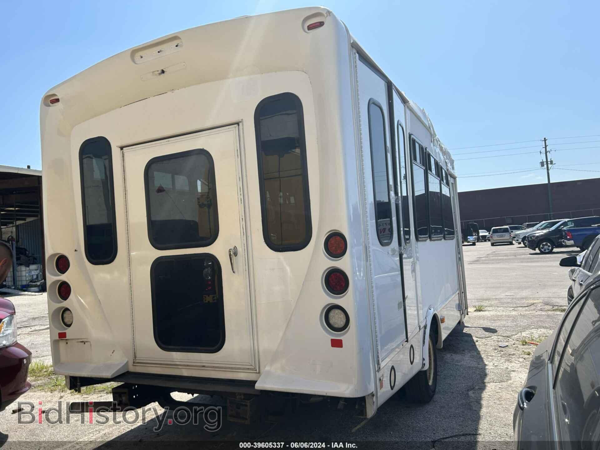 2017 FORD ECONOLINE - VIN: 1FDEE3FS7HDC35450 - Фото 4