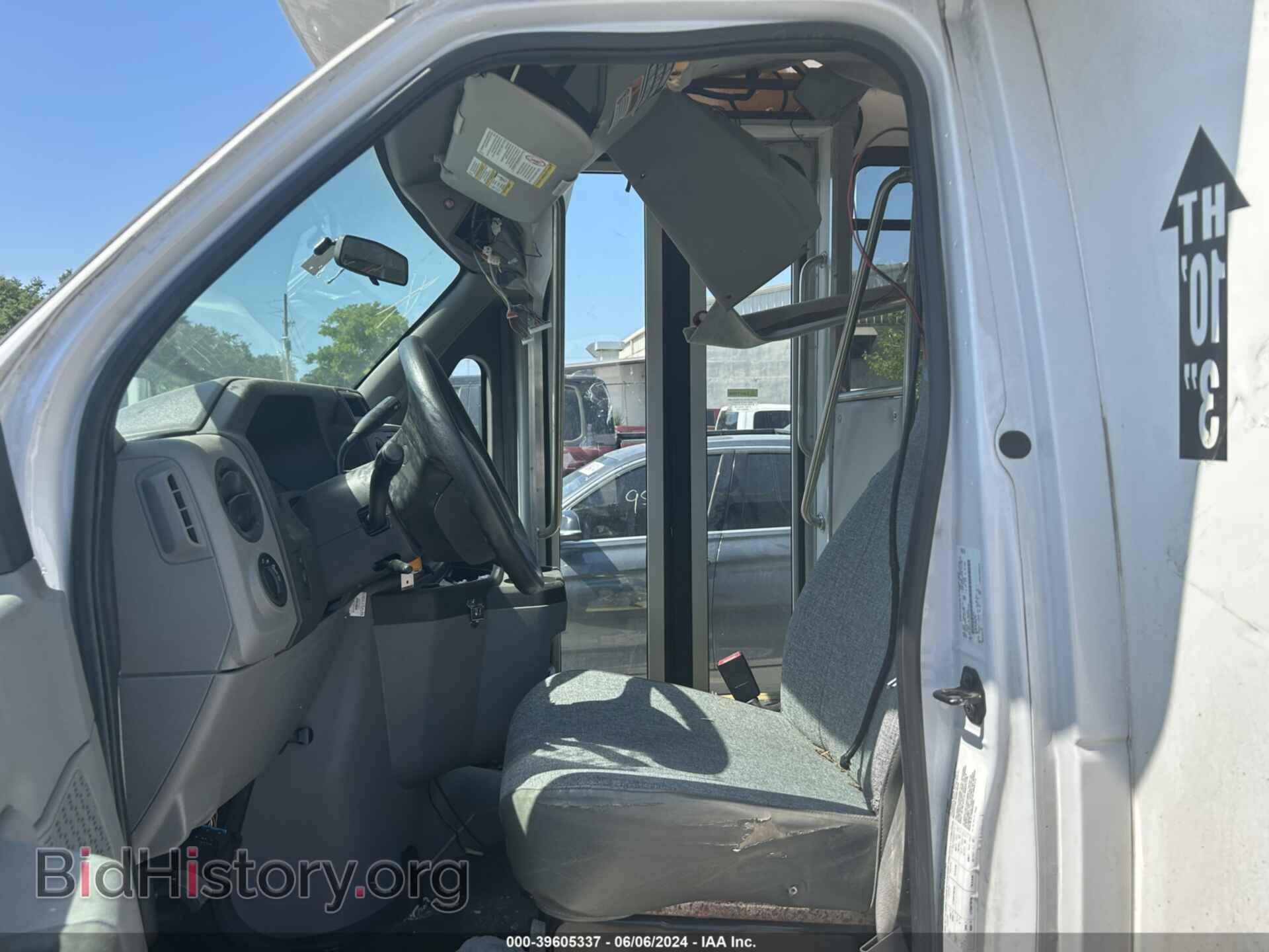 2017 FORD ECONOLINE - VIN: 1FDEE3FS7HDC35450 - Фото 5