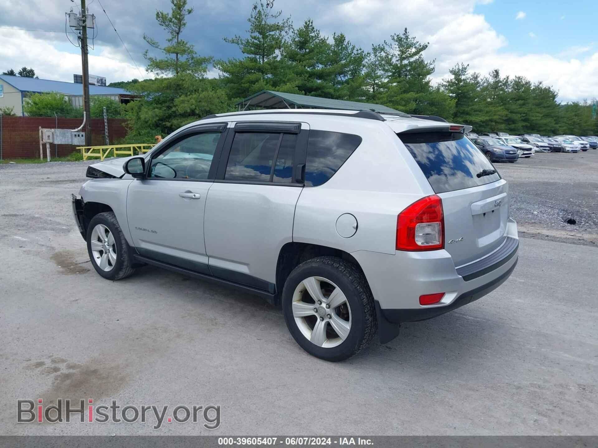 2011 JEEP COMPASS - VIN: 1J4NF1FB2BD258061 - Photo 3