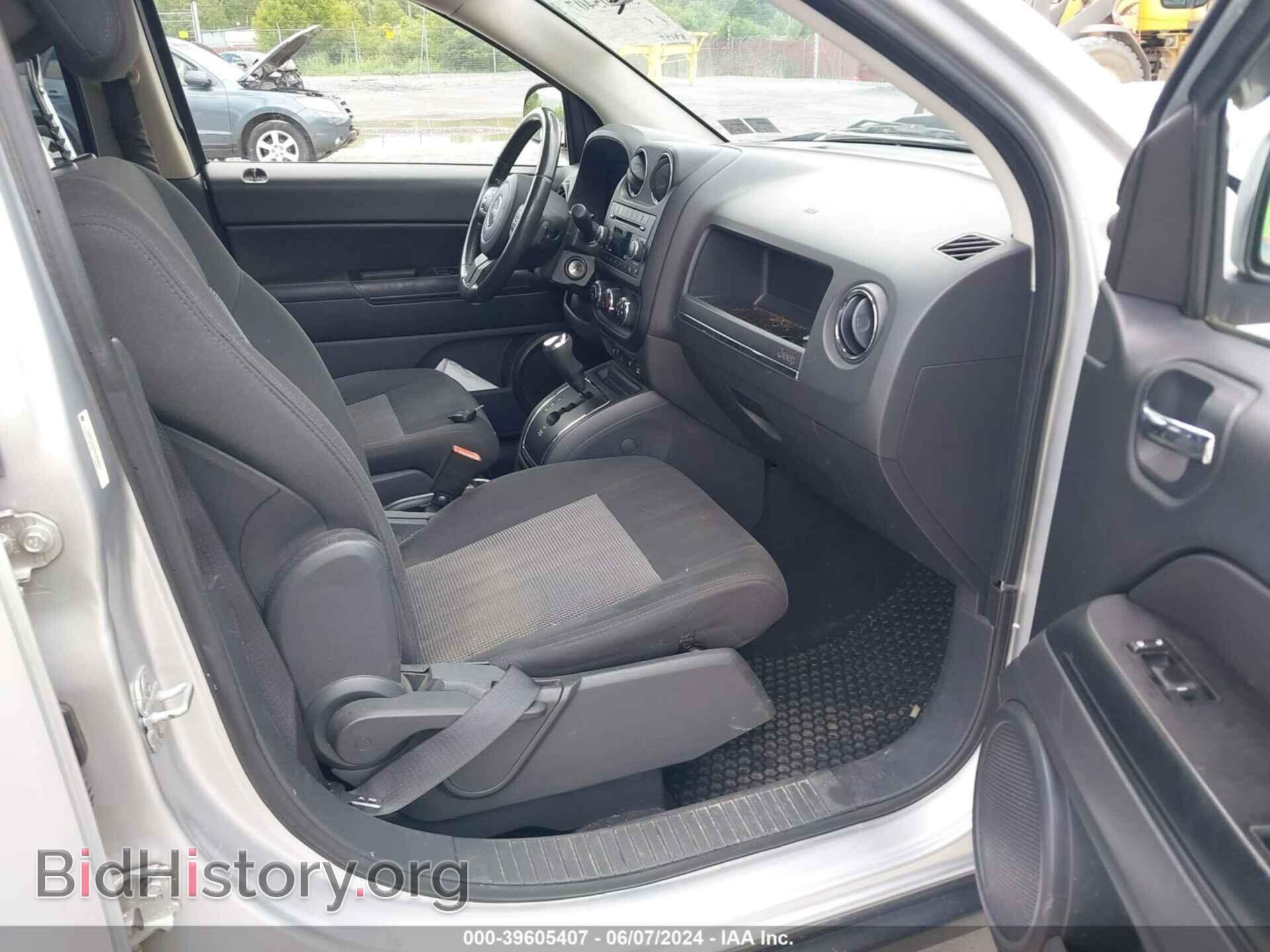 2011 JEEP COMPASS - VIN: 1J4NF1FB2BD258061 - Photo 5