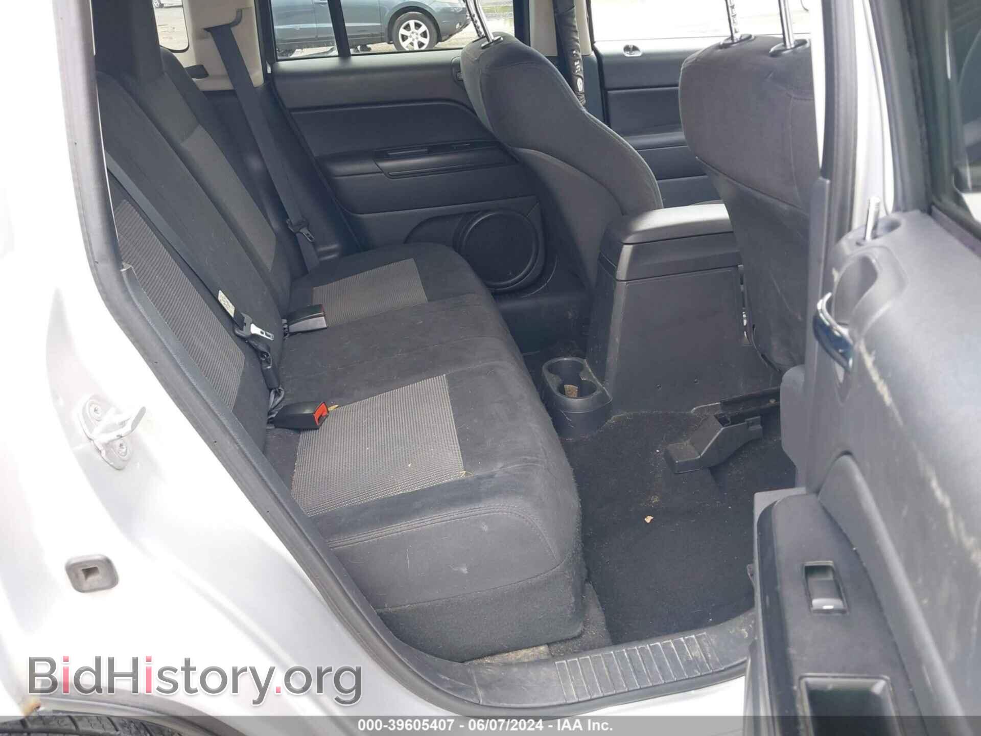 2011 JEEP COMPASS - VIN: 1J4NF1FB2BD258061 - Photo 8