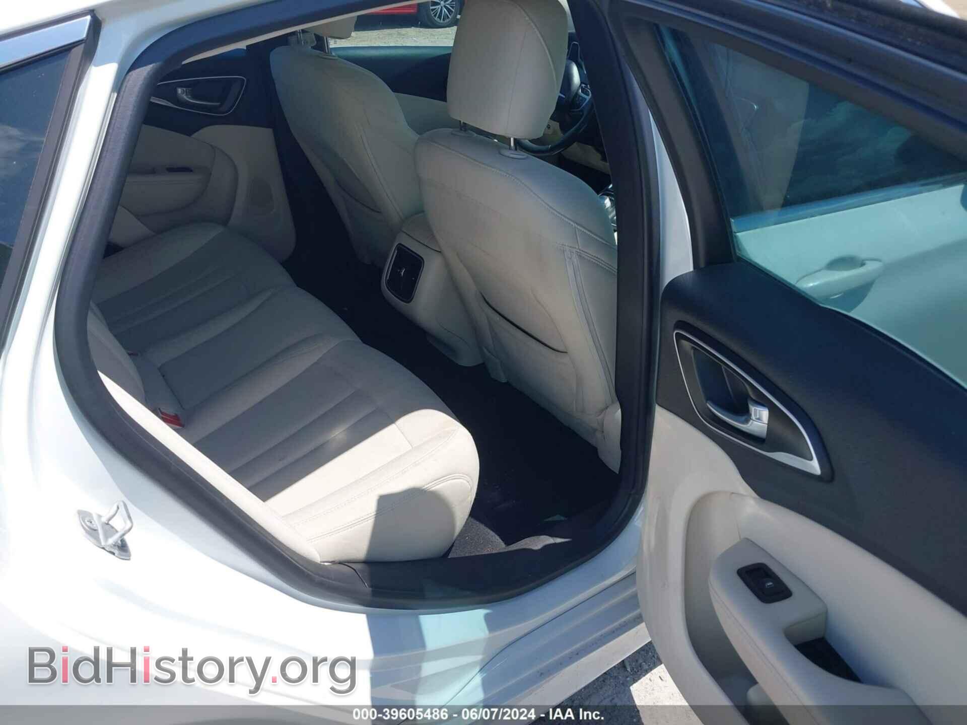 2015 CHRYSLER 200 - VIN: 1C3CCCAB9FN663315 - Фото 8