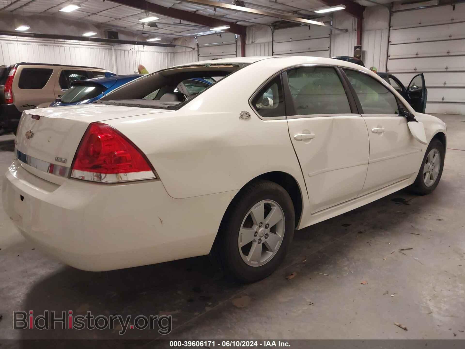2009 CHEVROLET IMPALA - VIN: 2G1WT57K691237169 - Фото 4